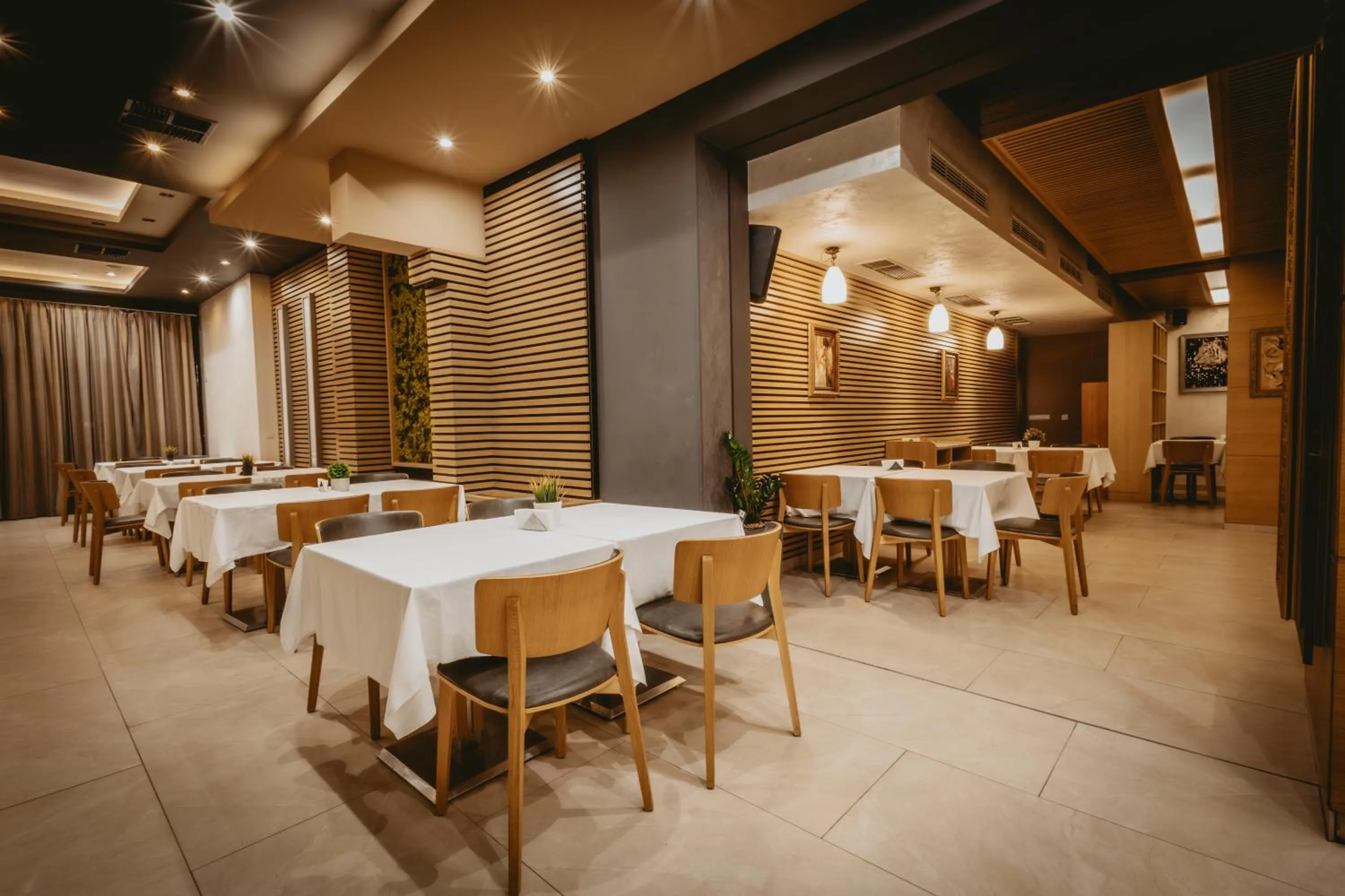 Restaurant/places to eat in Hotel ZOO Sofia