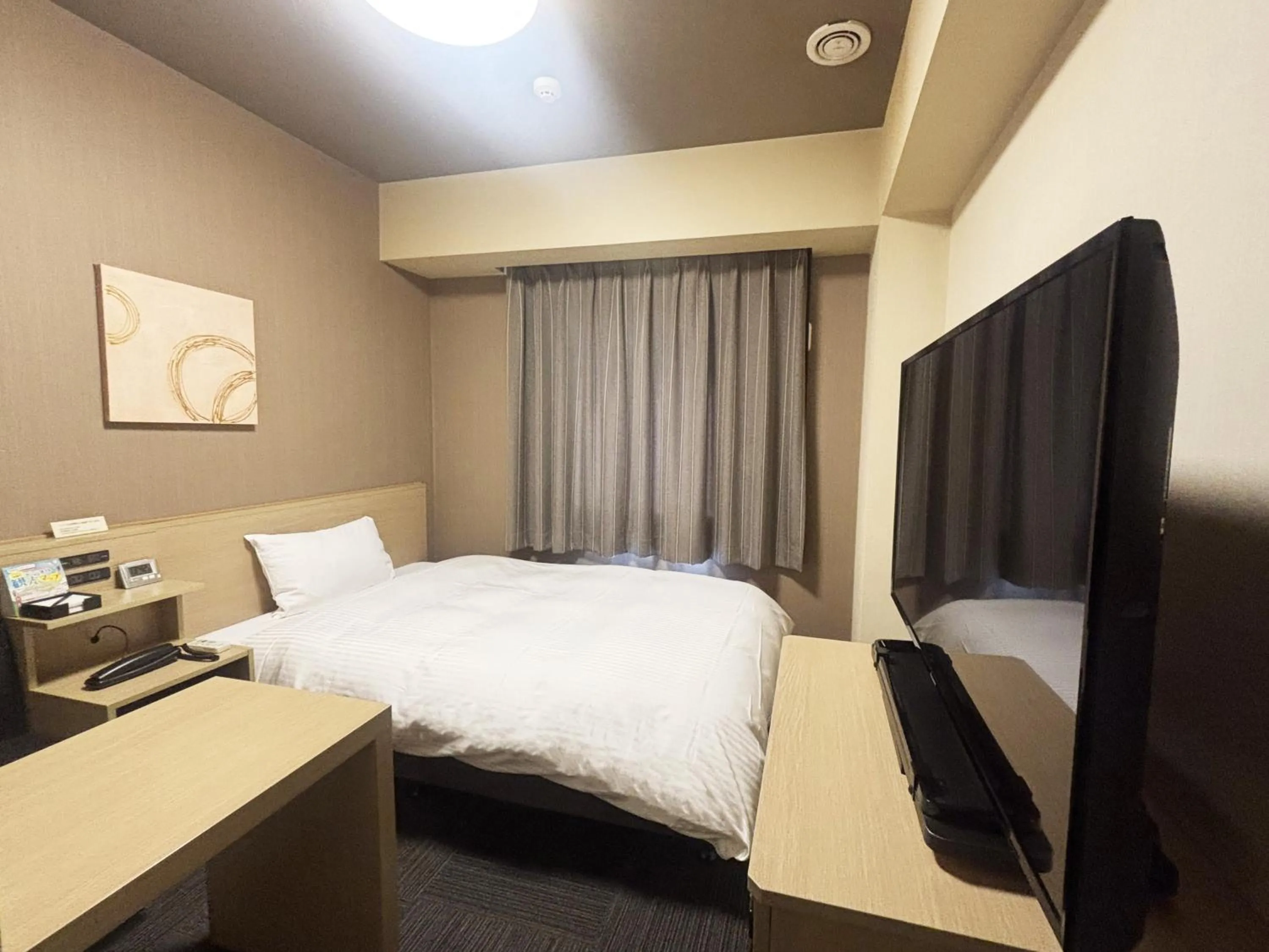 Photo of the whole room, Bed in Hotel Route-Inn Koka Minakuchi -Kokudo 1 gou-