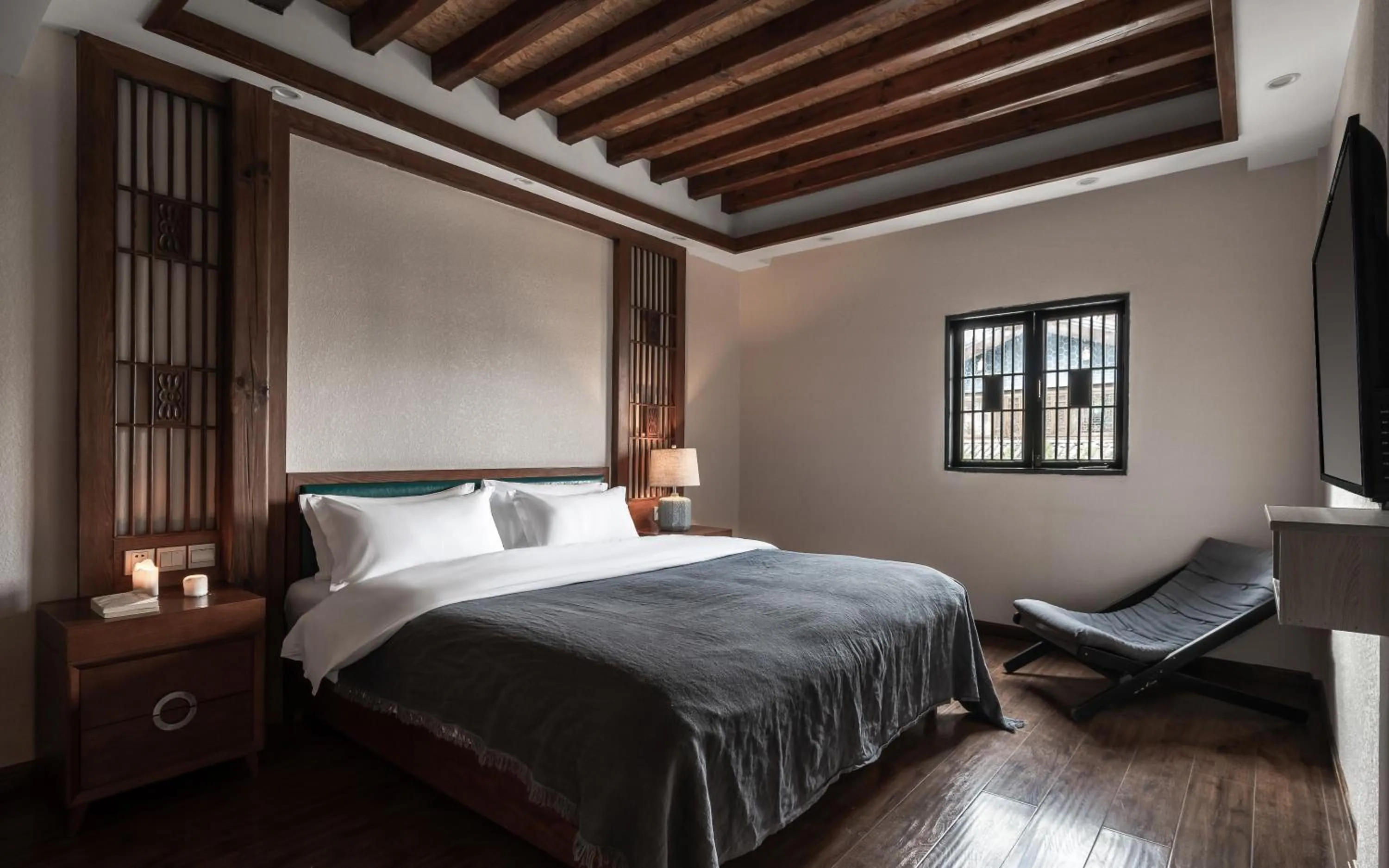 Bedroom, Bed in Lijiang Gemmer Hotel