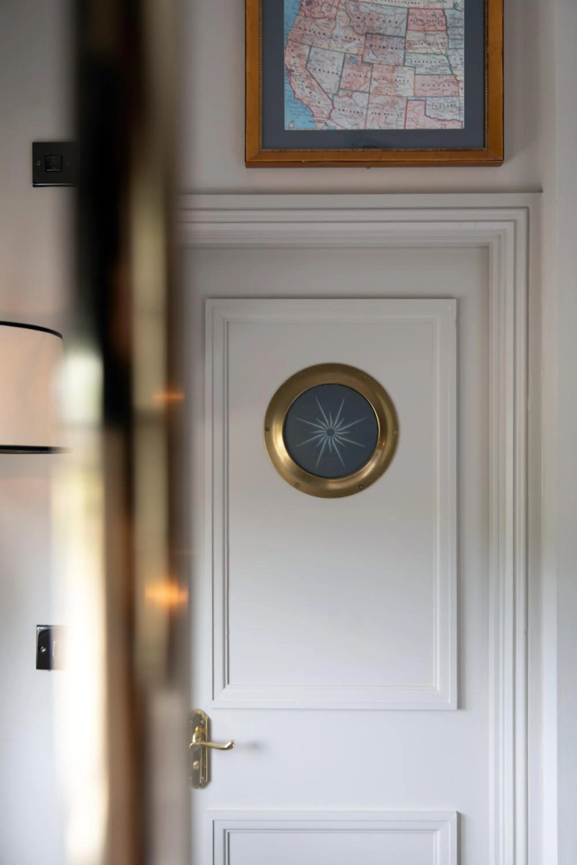 Decorative detail in The Pilot Inn