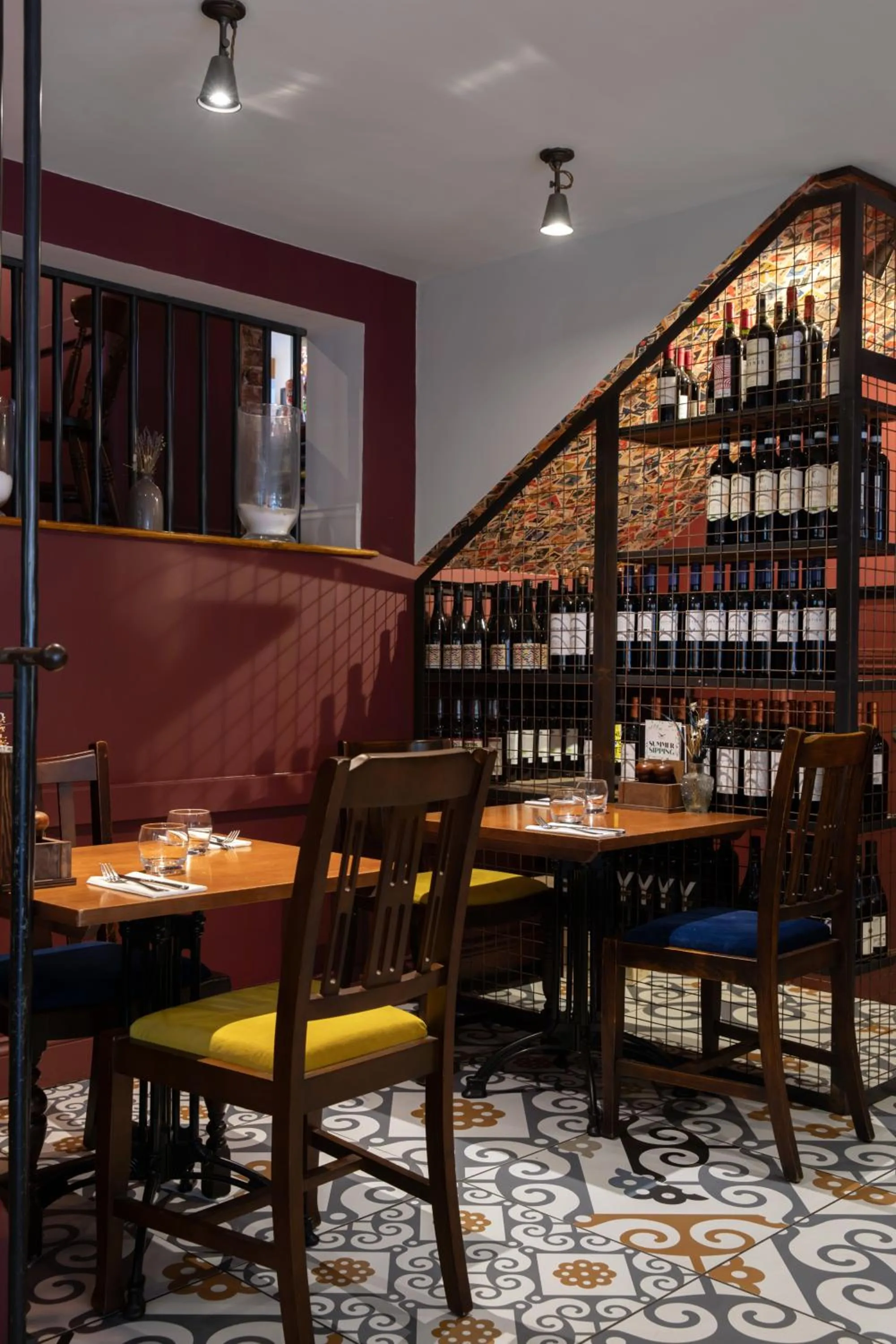 Restaurant/places to eat in The Pilot Inn