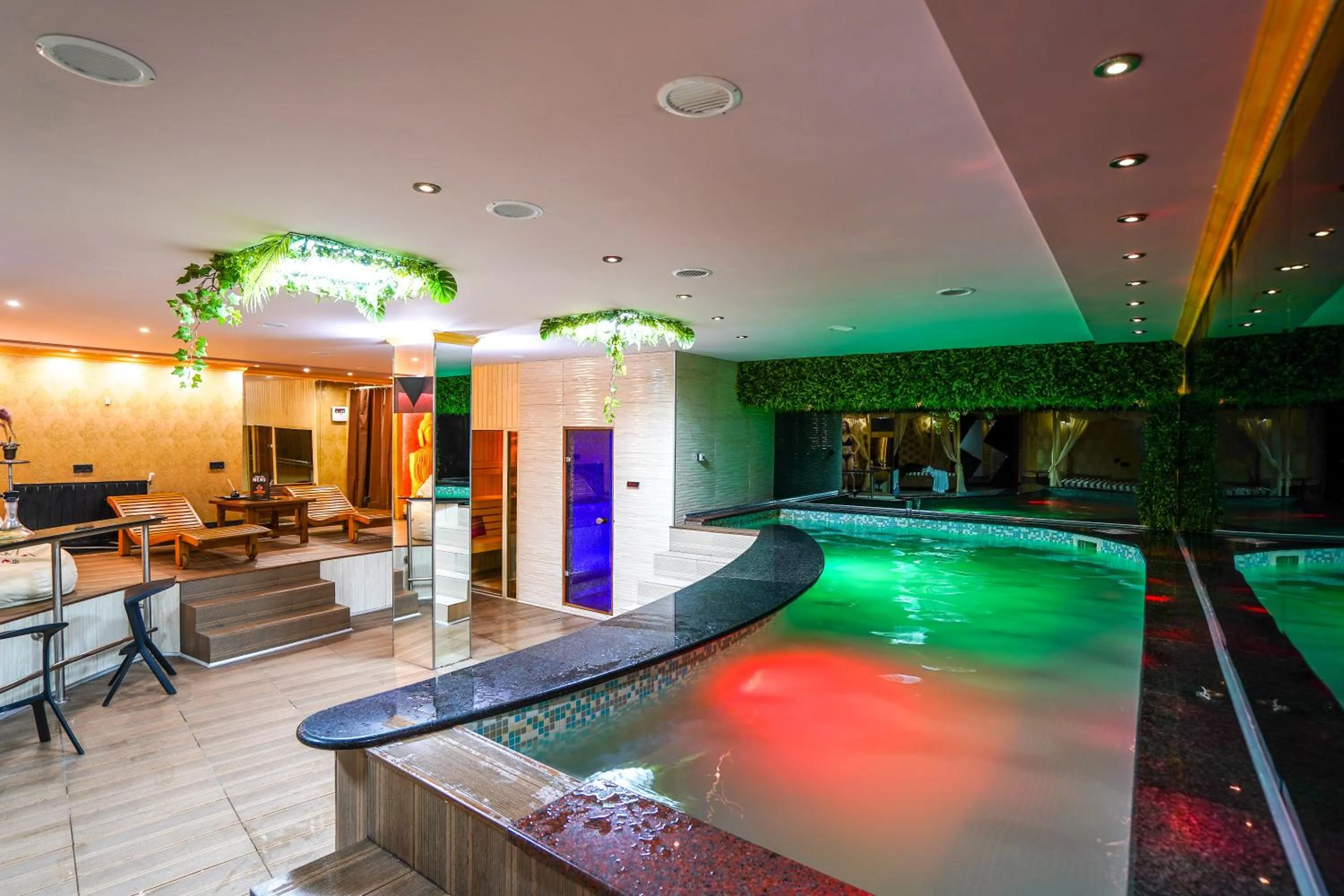 Hot Tub in Gloria Palace Hotel