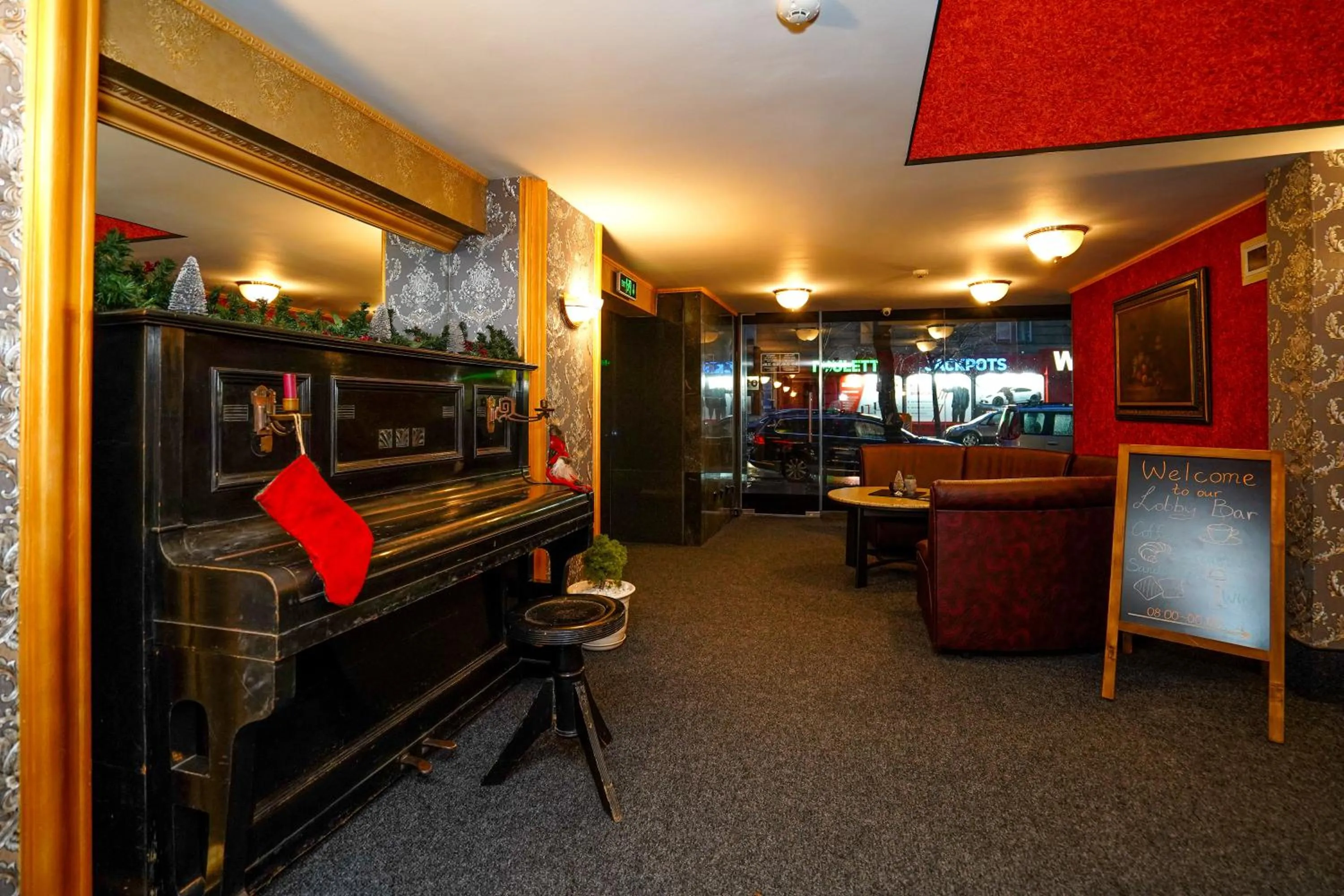 Lobby or reception in Gloria Palace Hotel