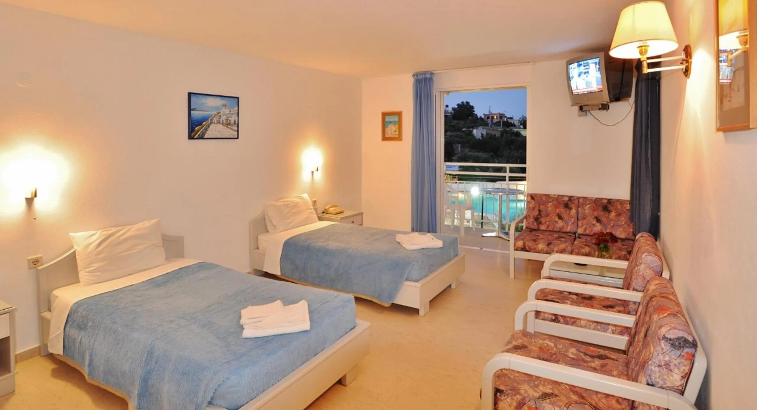 Bedroom, Bed in Primavera Paradise Apartments