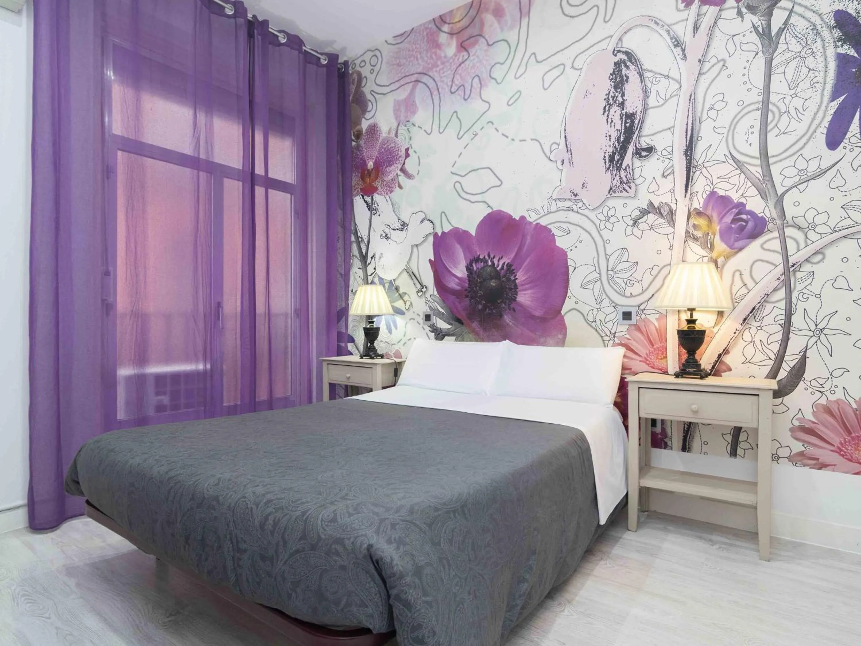 Bed in Hostal Foster