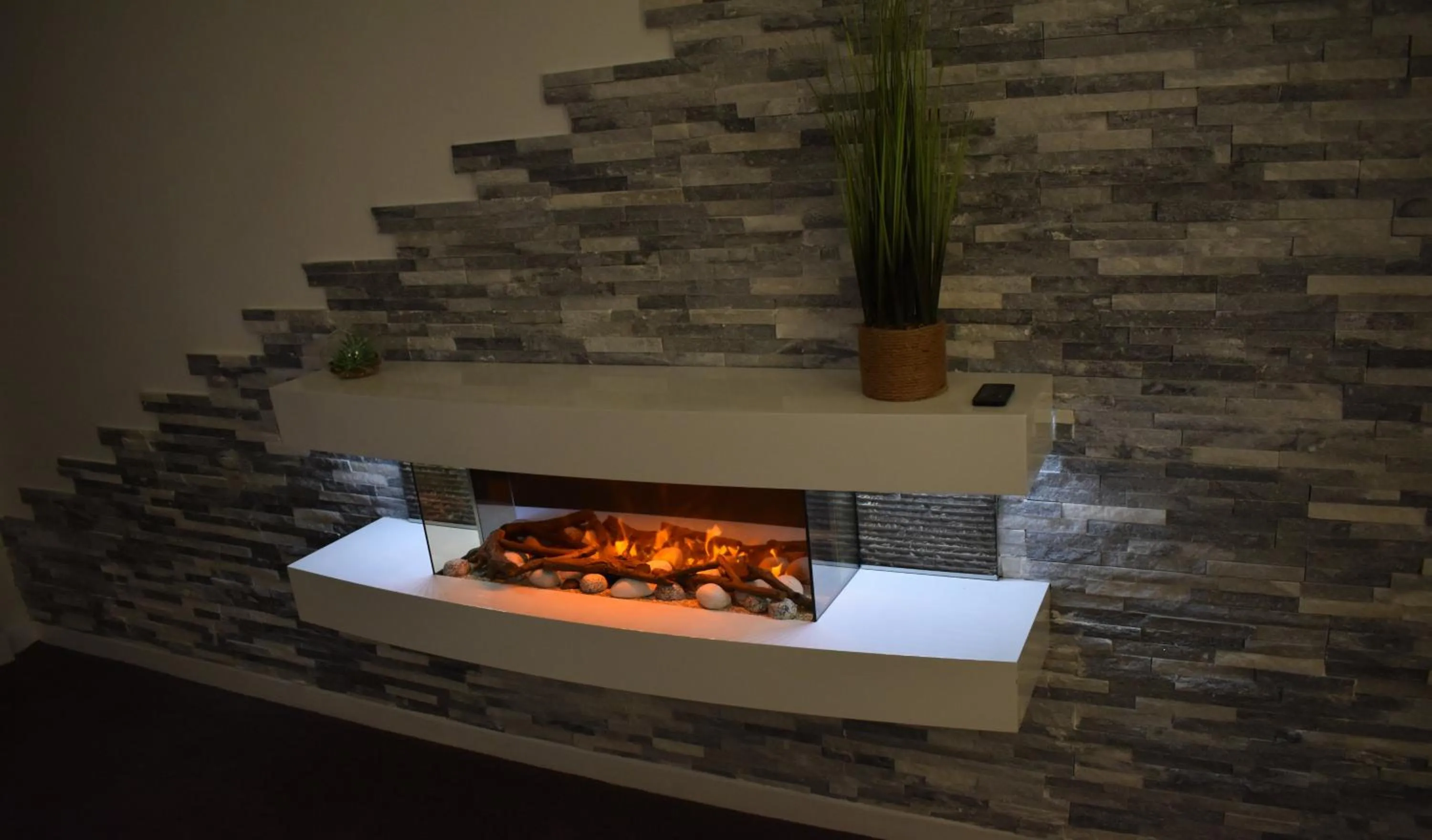 flat iron in Logis Manoir de Fourcy