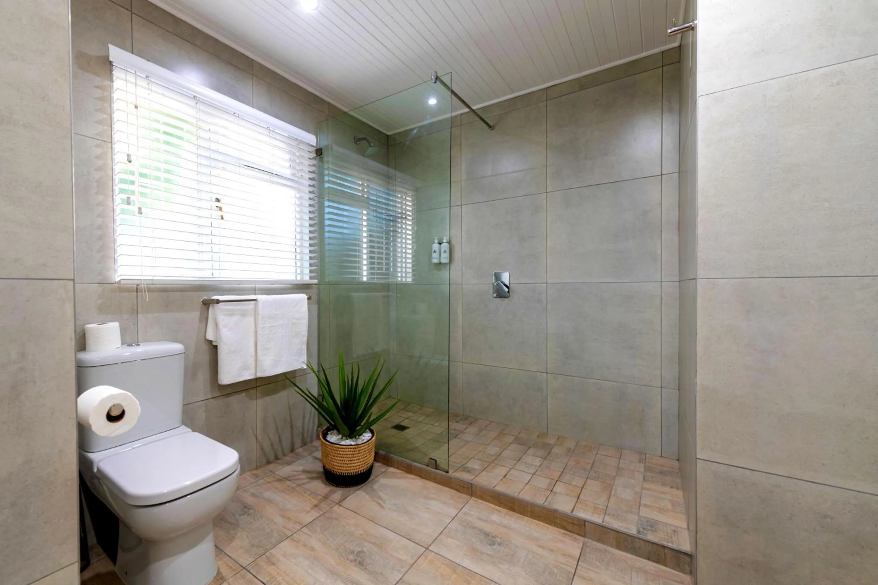 Shower in Knysna River Club by First Private Stays
