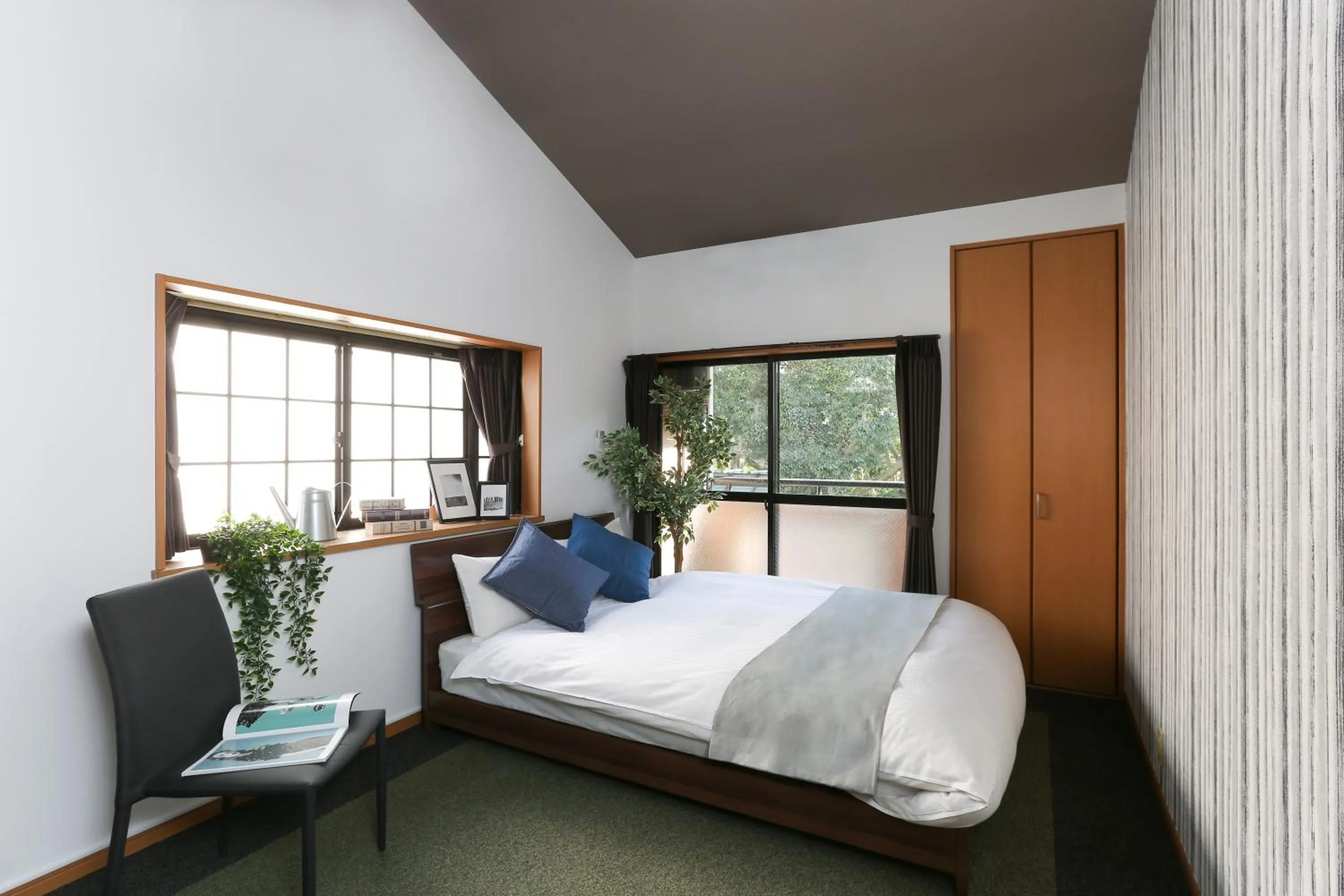 Dining area, Bed in Tranquille Sumiyoshi