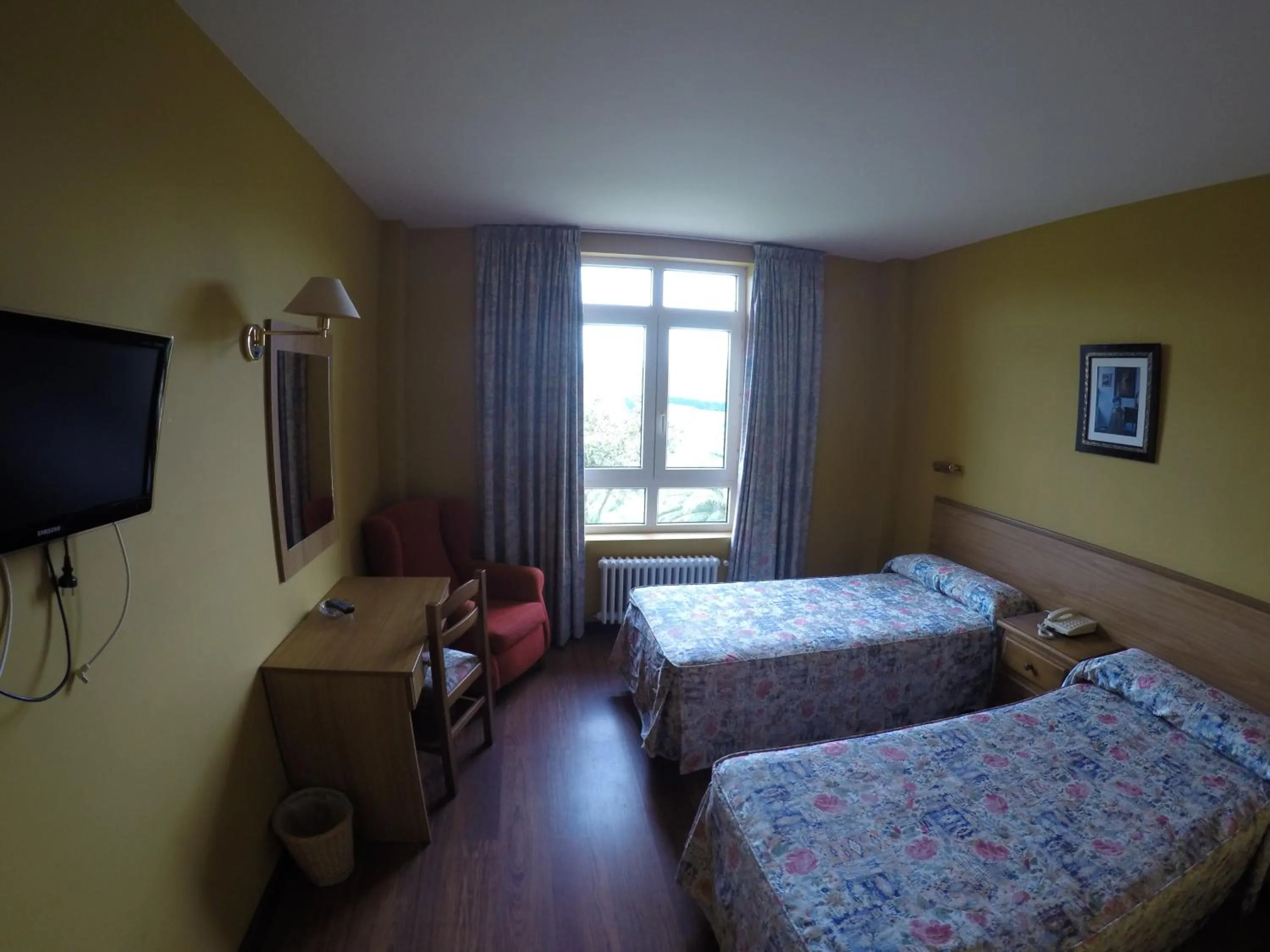 Photo of the whole room, Bed in Dunas de Oyambre