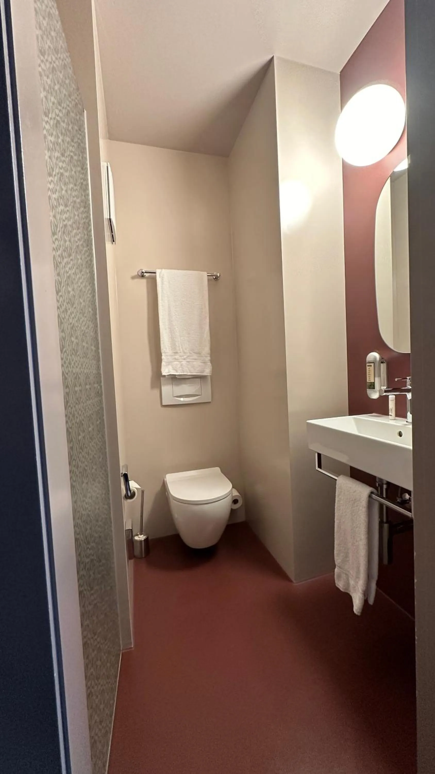 Toilet in Hotel Emmental