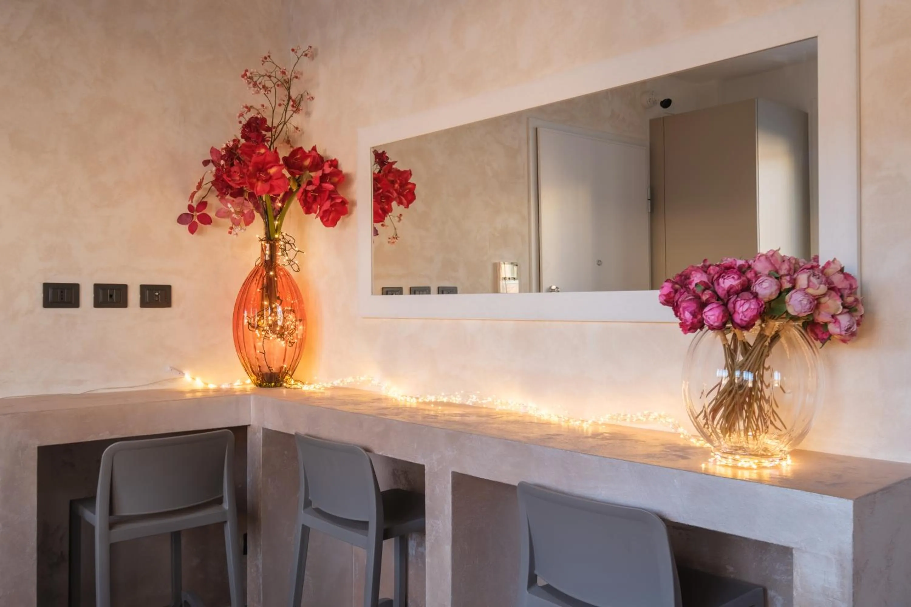 Communal lounge/ TV room in Tempobiancosuites