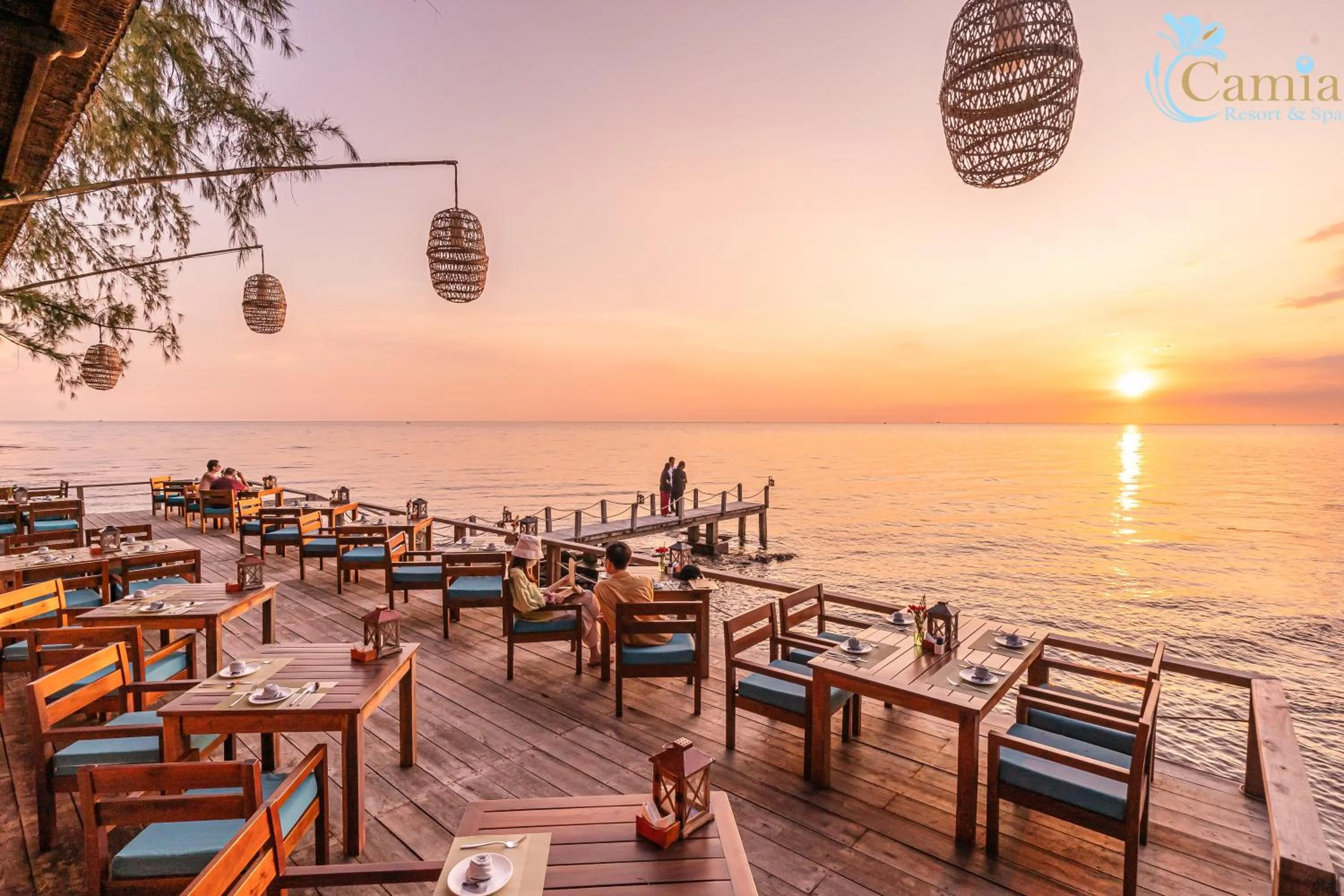 Restaurant/places to eat in Camia Resort & Spa