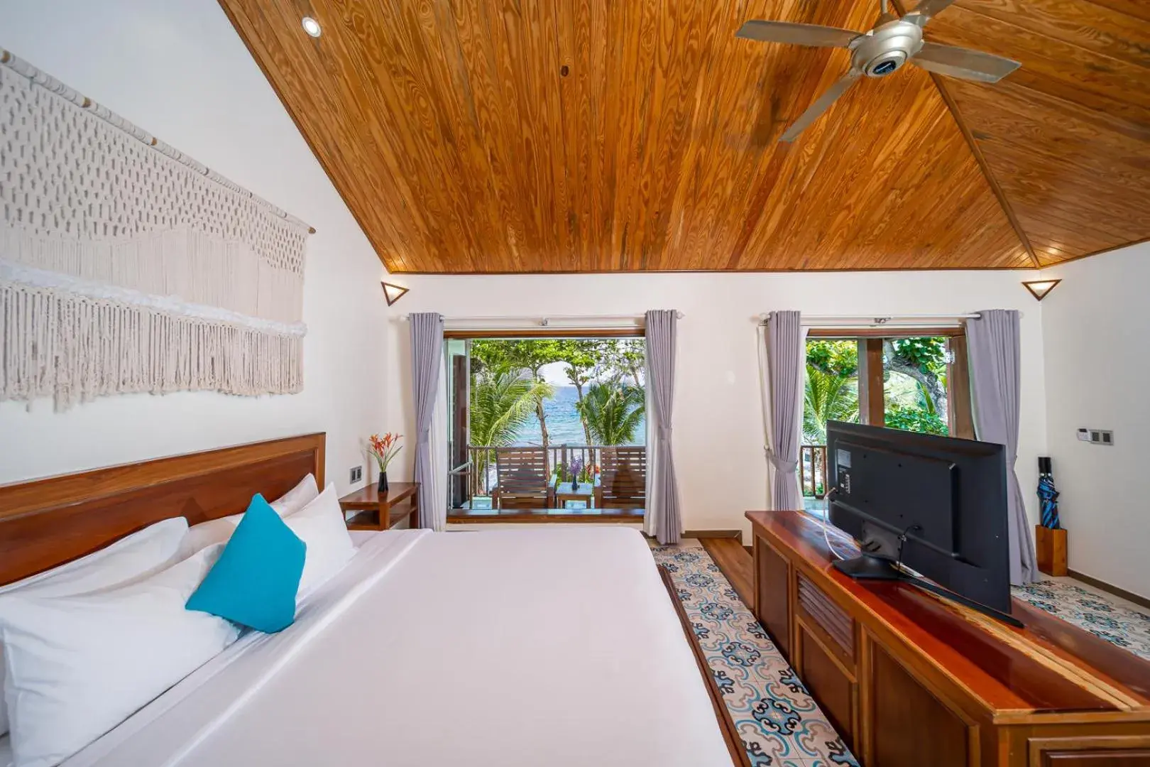 One-Bedroom Villa - Beach Front in Camia Resort & Spa One-Bedroom Villa - Beach Front in Camia Resort & Spa