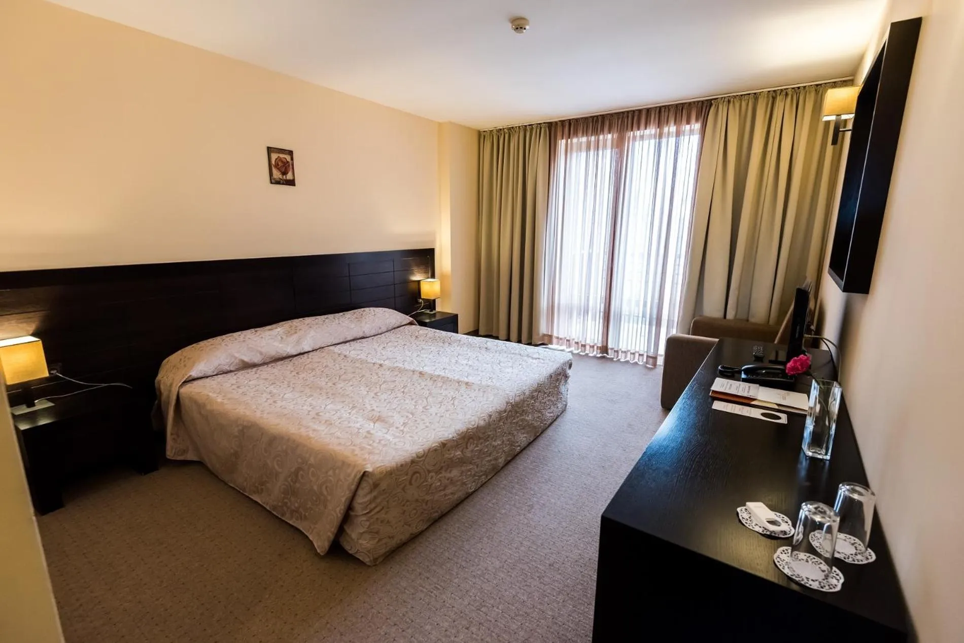 TV and multimedia, Bed in Gardenia Park Hotel