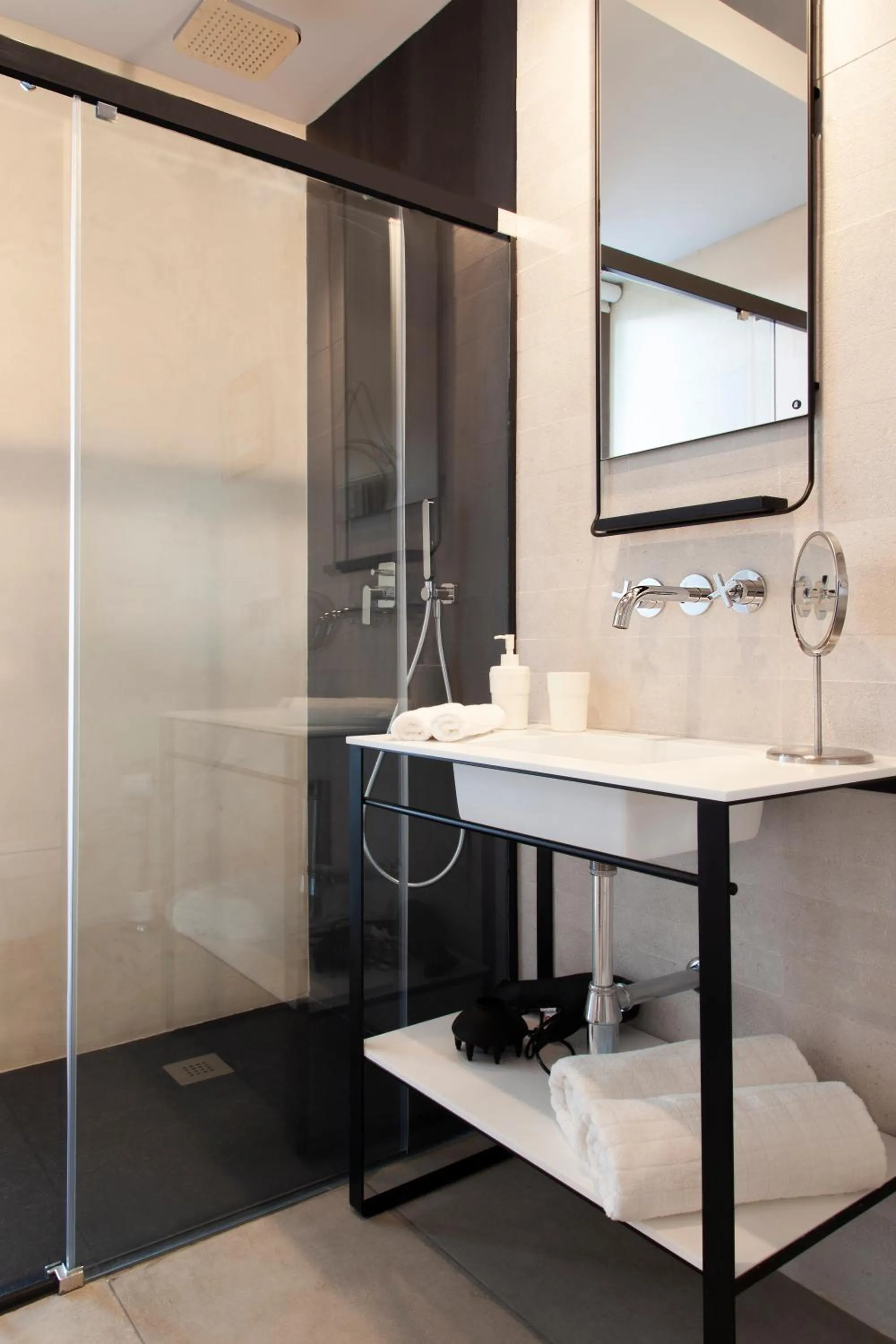 Bathroom in Welldone Metropol