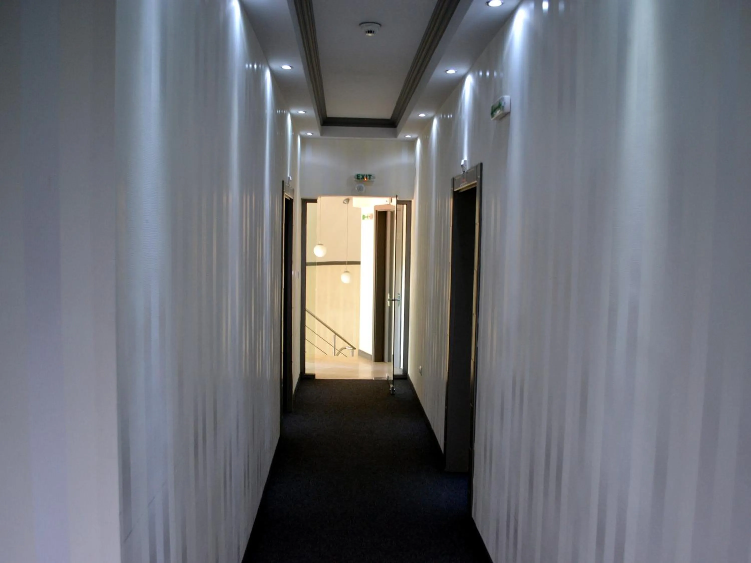 Property building in Elate Plaza Hotel