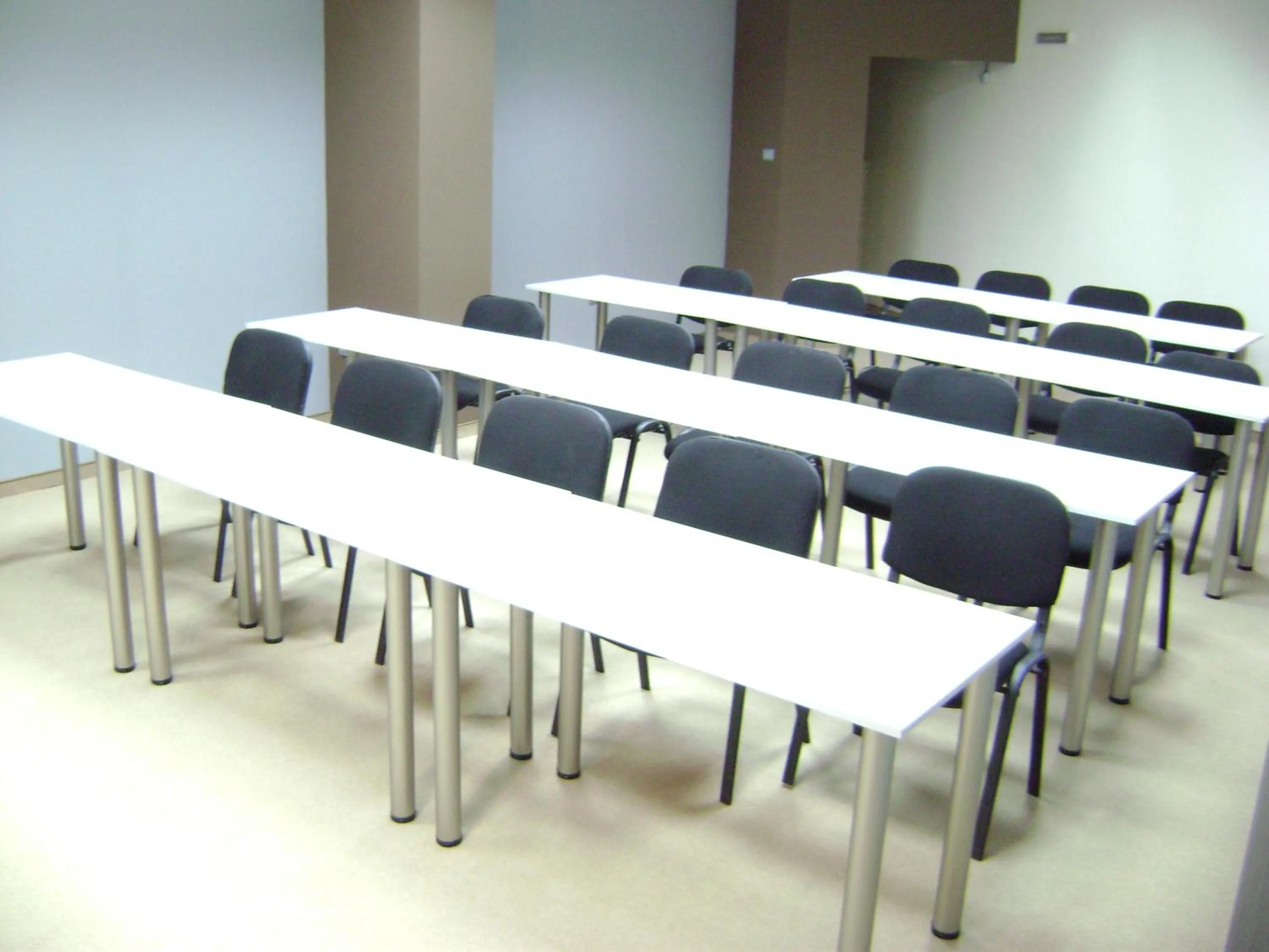 Business facilities in Elate Plaza Hotel