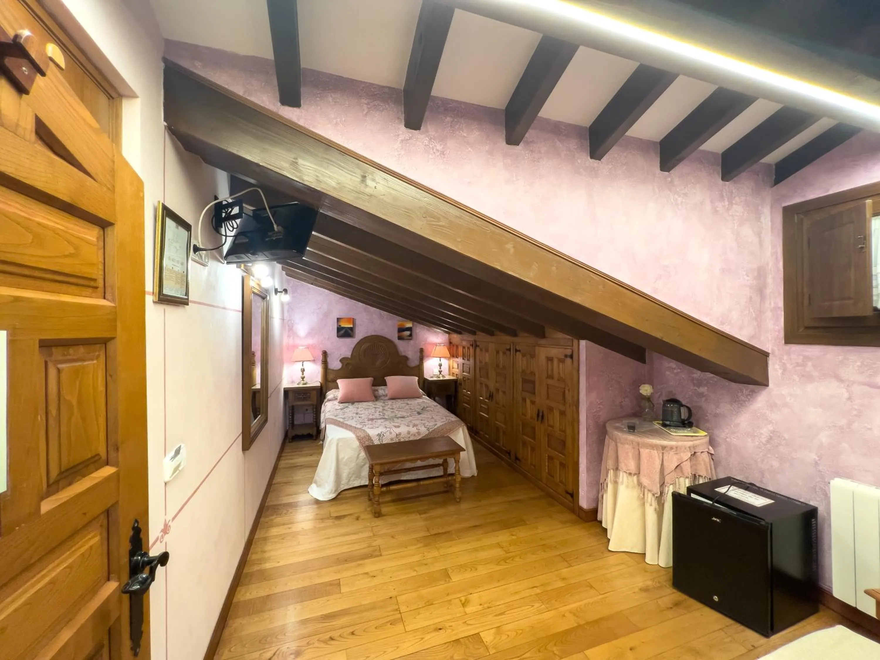 Photo of the whole room in Posada Araceli