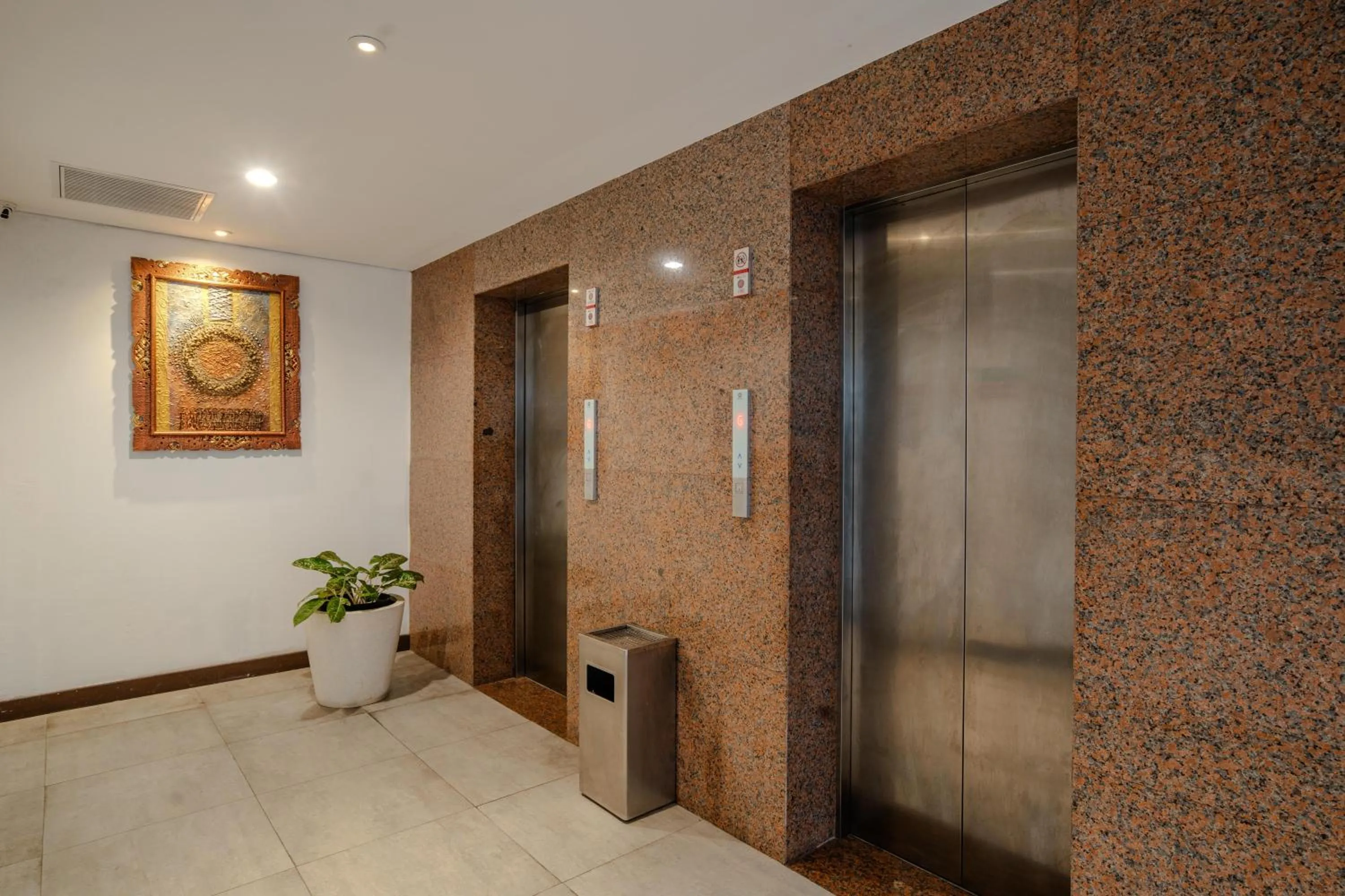 elevator in Pandawa Hill Resort