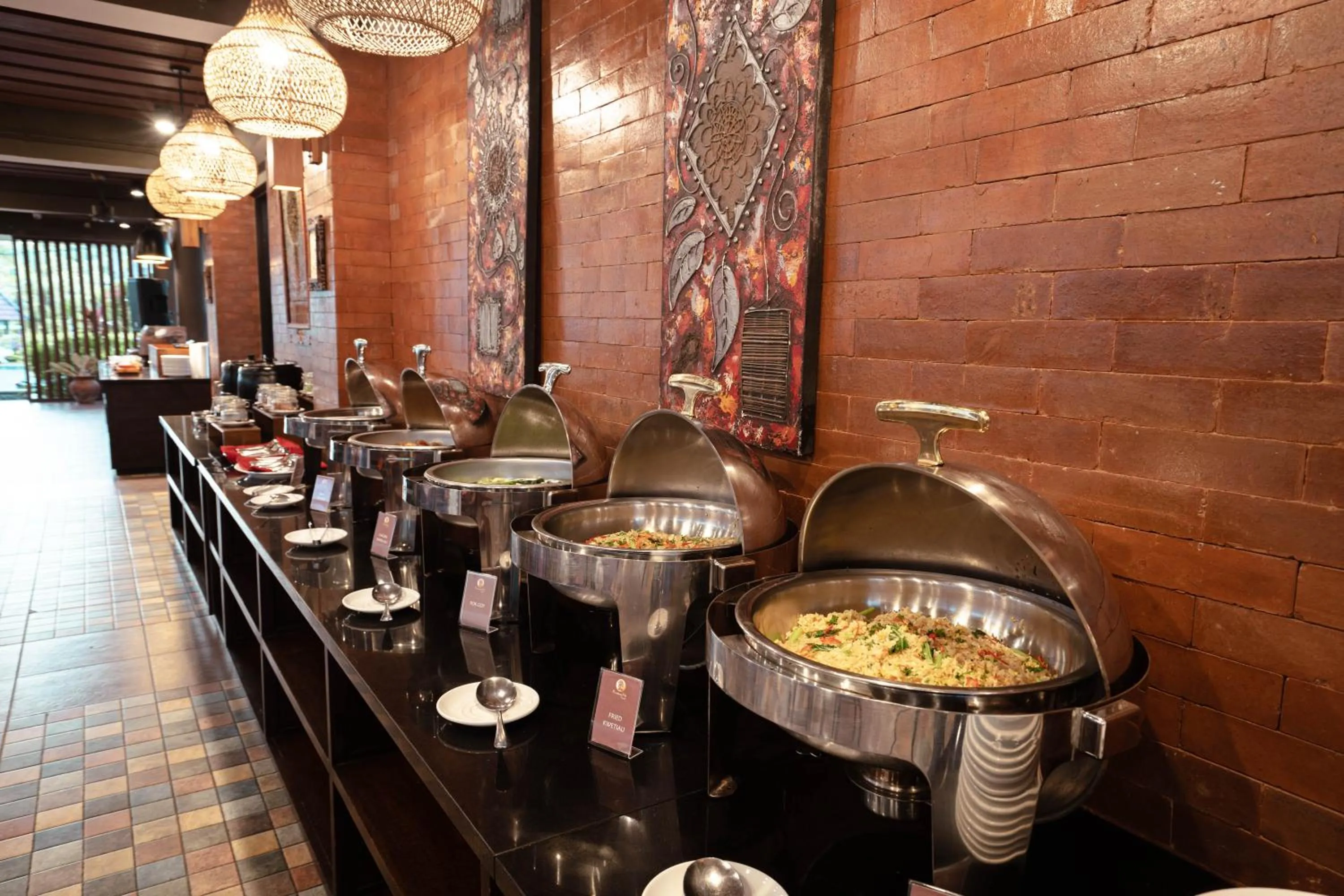 Restaurant/places to eat in Pandawa Hill Resort