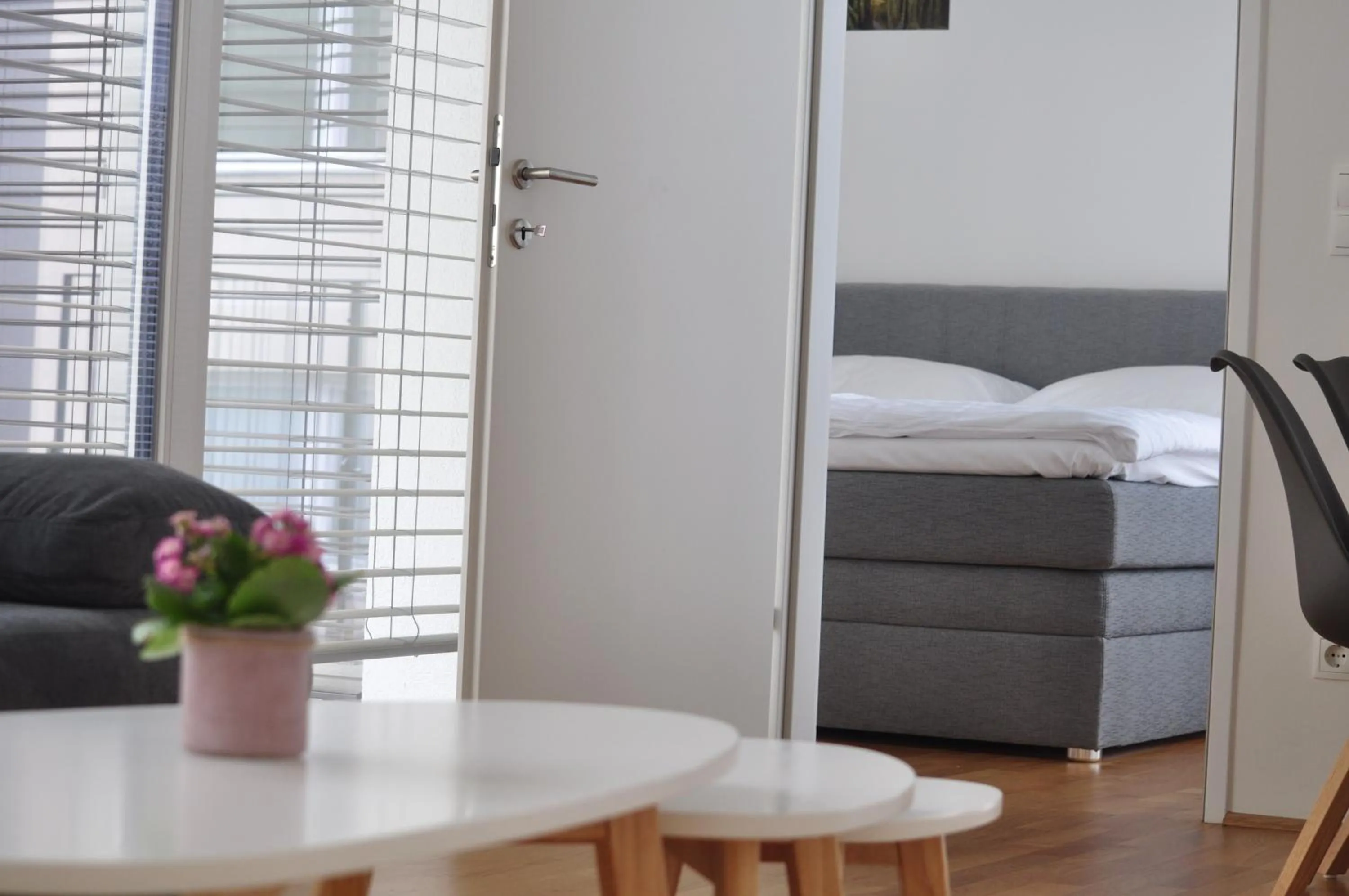 Bedroom, Bed in 4 Beds and More Vienna Apartments - Contactless check-in