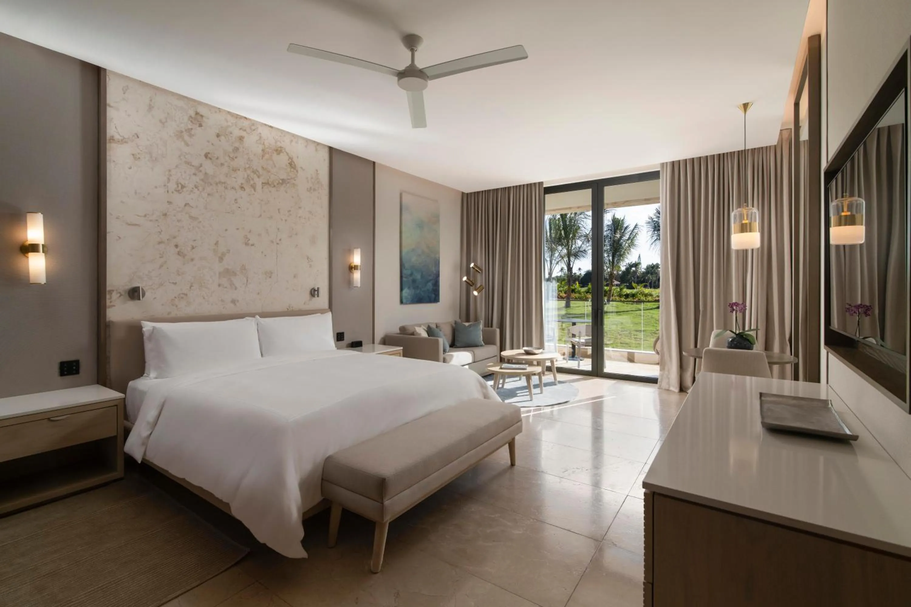 View (from property/room), Bed in Casa de Campo Resort & Villas