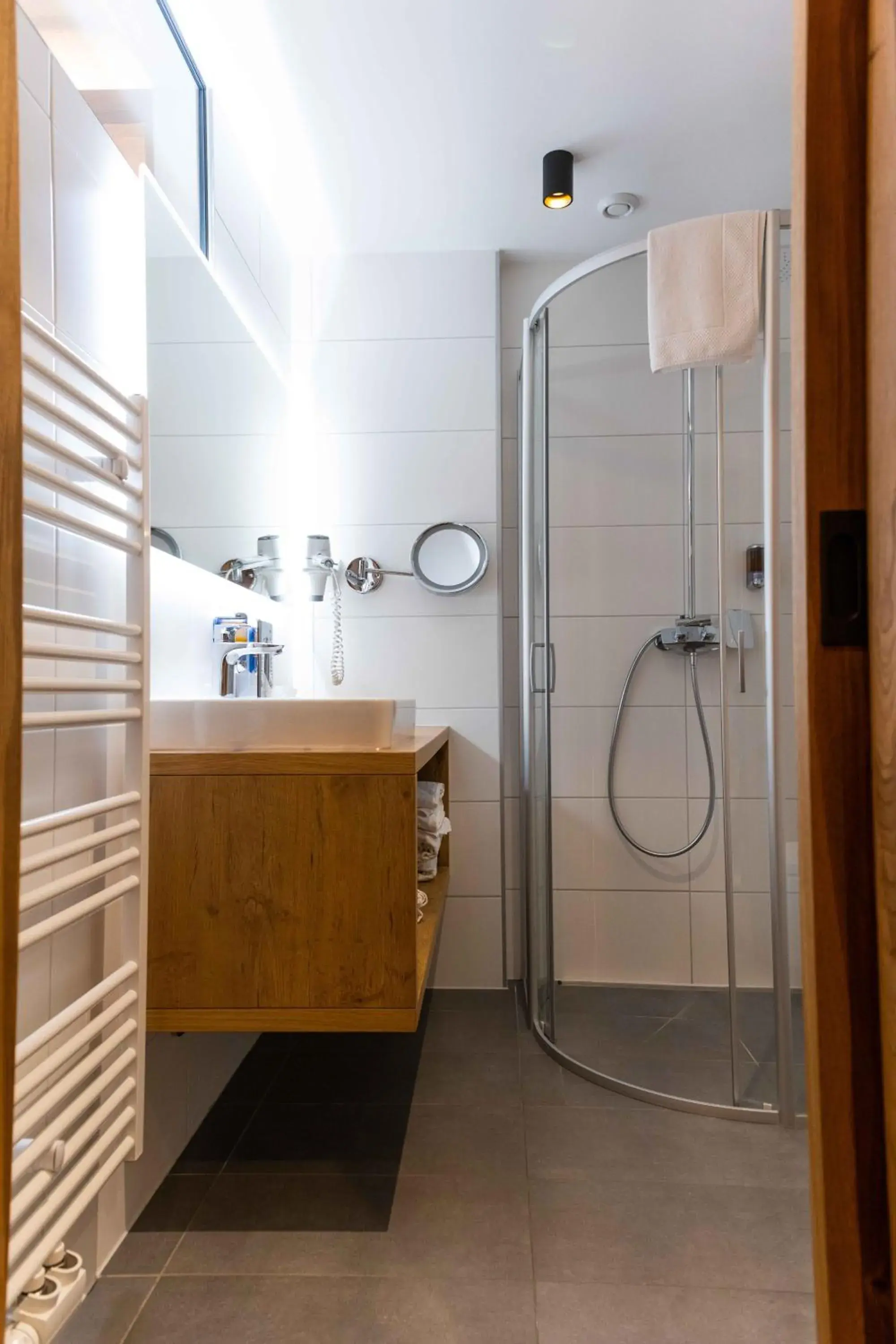 Deluxe Double Room (2 Adults + 1 Child) in Alpin Panoramahotel Lärchenhof Deluxe Double Room (2 Adults + 1 Child) in Alpin Panoramahotel Lärchenhof