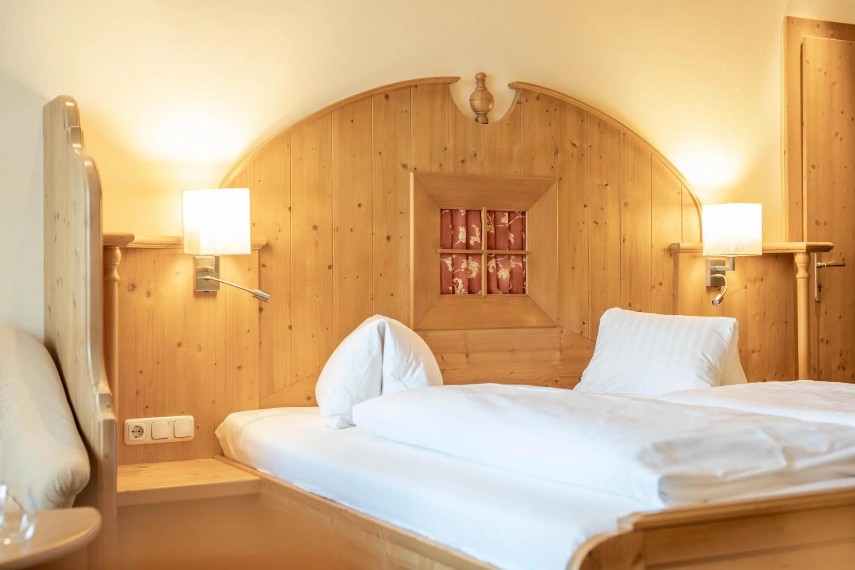 Bed in Alpin Panoramahotel Lärchenhof