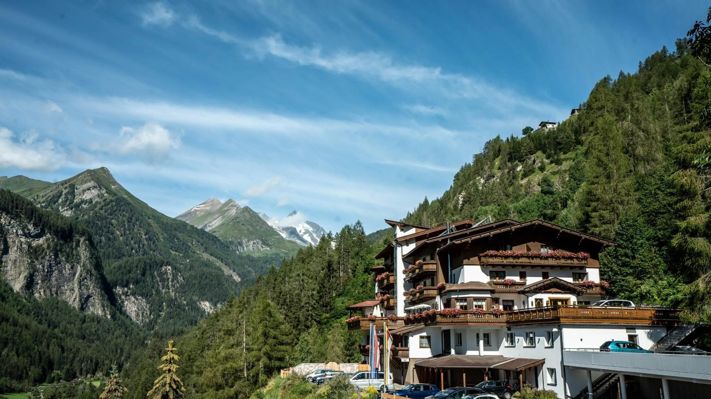 Property building in Alpin Panoramahotel Lärchenhof