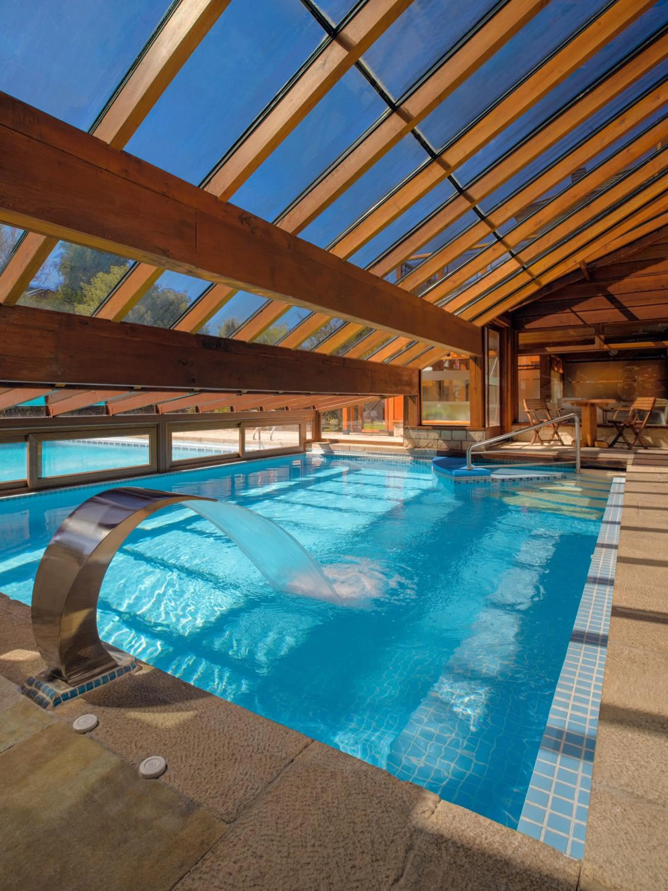 Swimming pool in Hostería Antares Patagonia by Visionnaire
