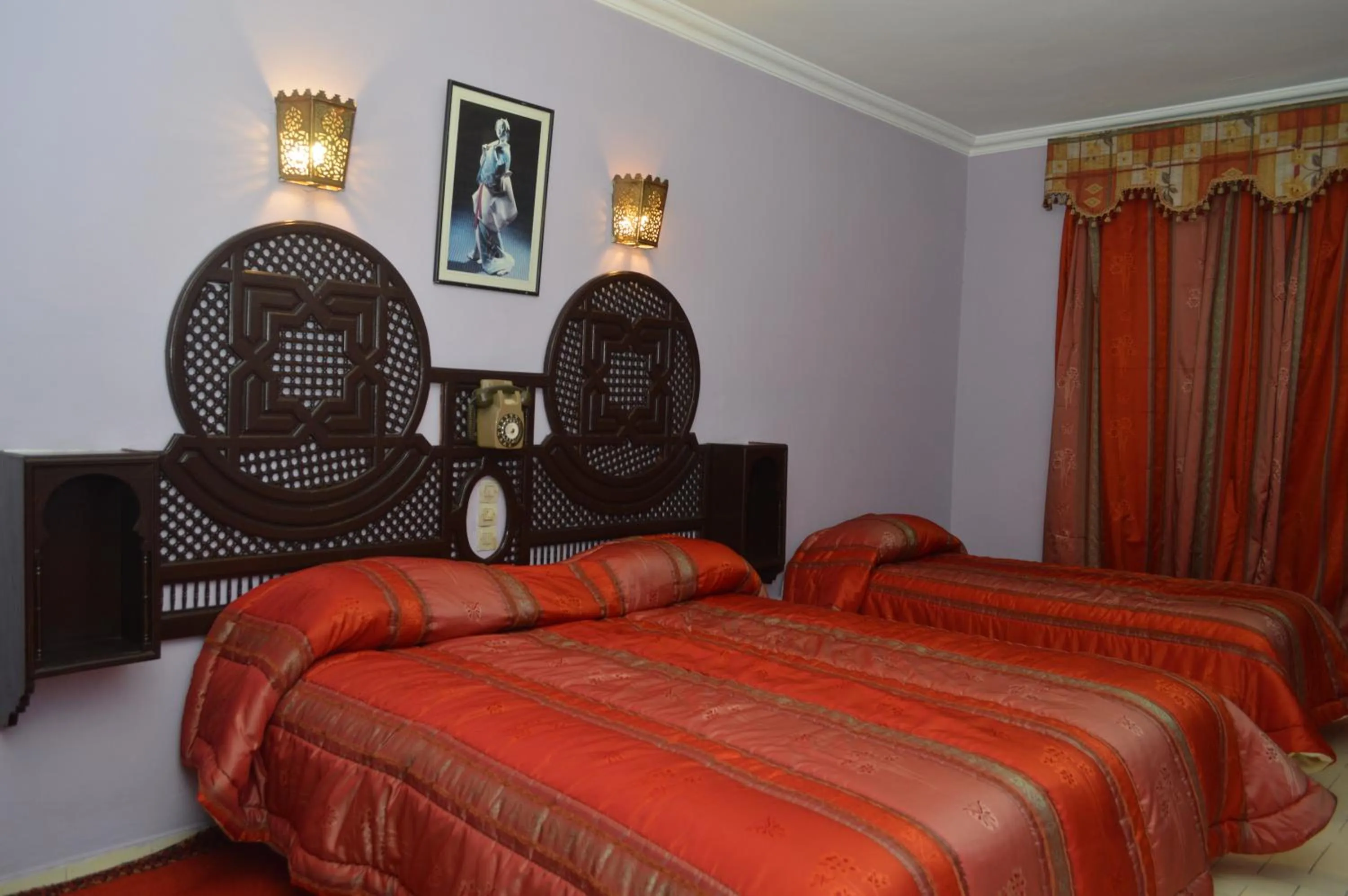 Bedroom, Bed in Hotel Amalay