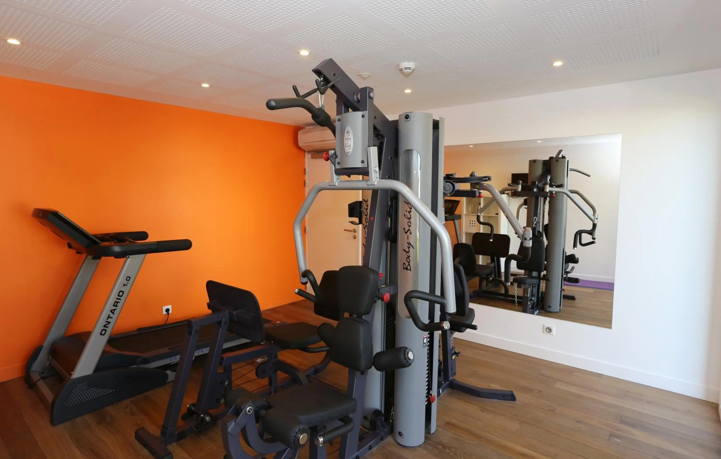 Fitness centre/facilities in Les Criquets Hôtel & Spa
