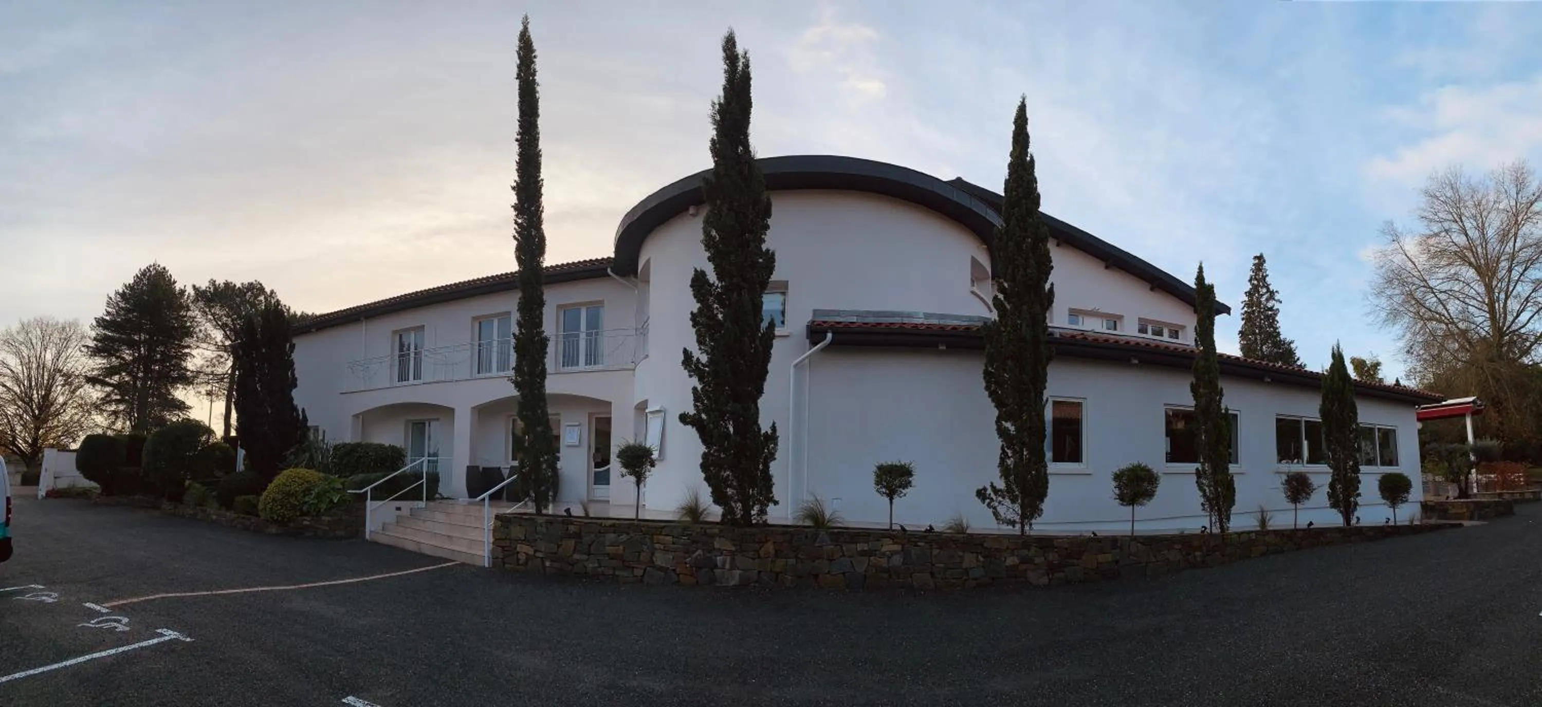 Facade/entrance in Les Criquets Hôtel & Spa