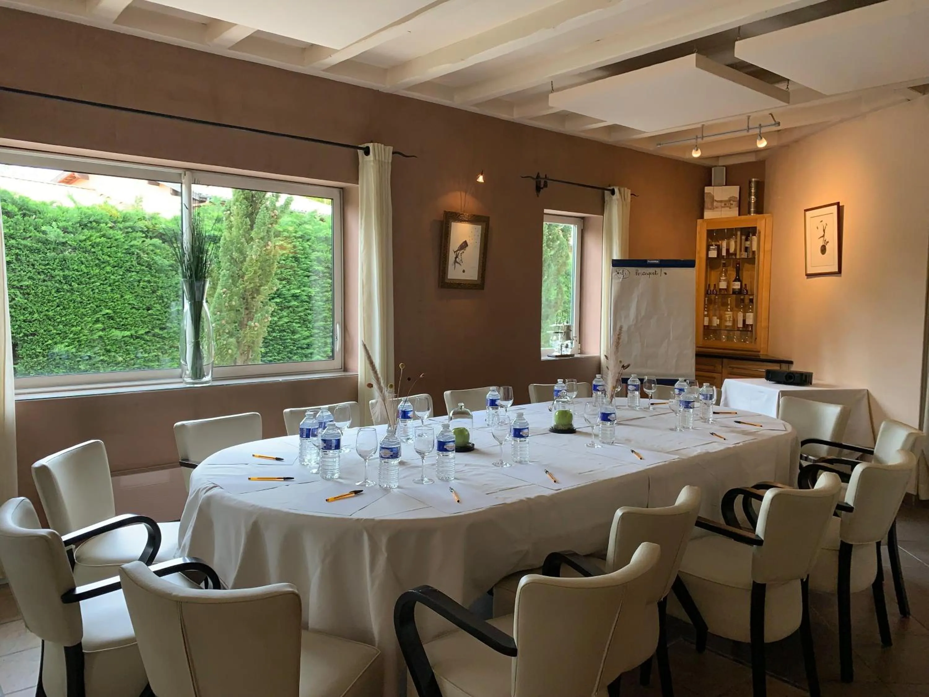 Meeting/conference room in Les Criquets Hôtel & Spa