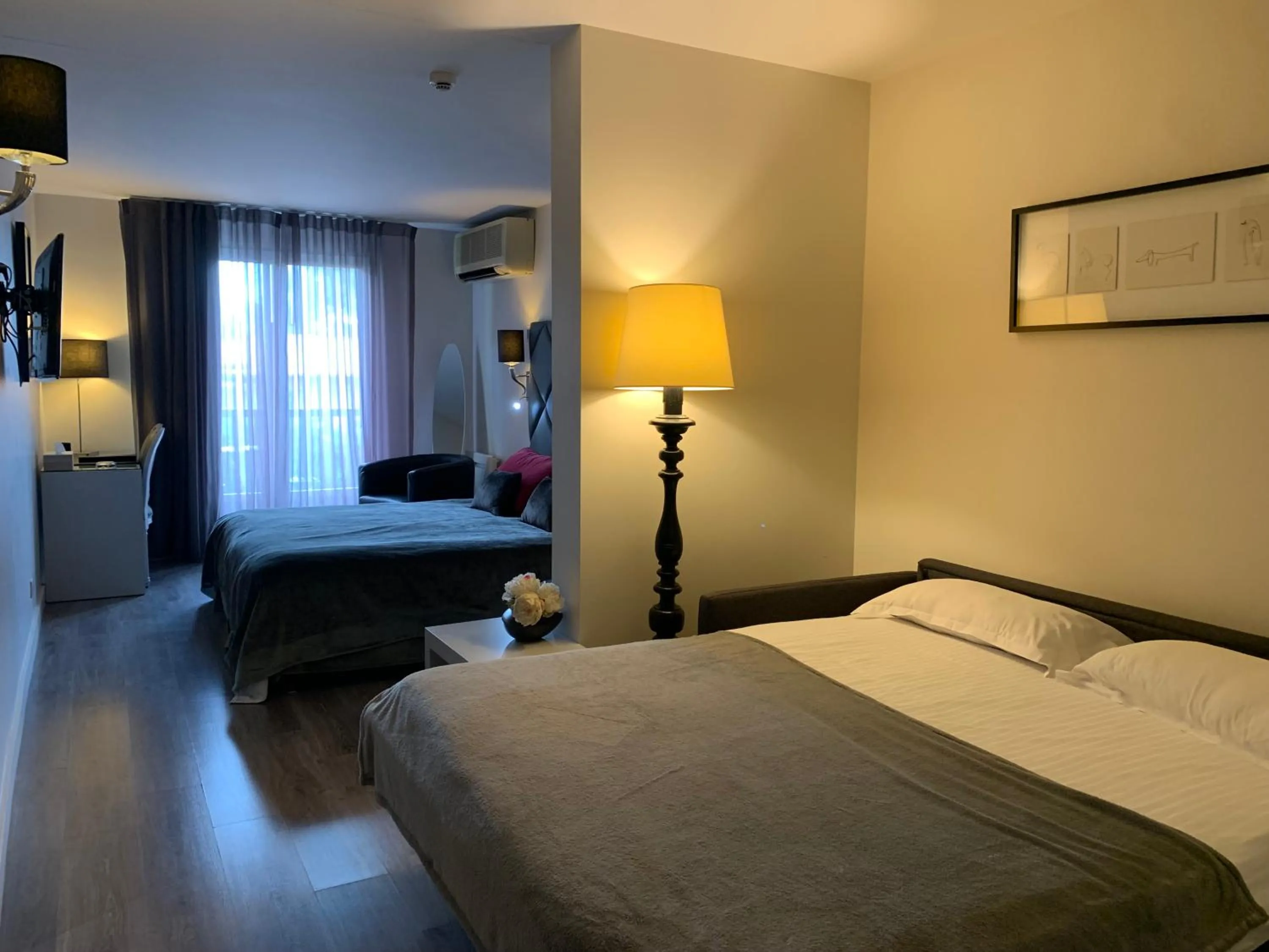 Photo of the whole room, Bed in Les Criquets Hôtel & Spa