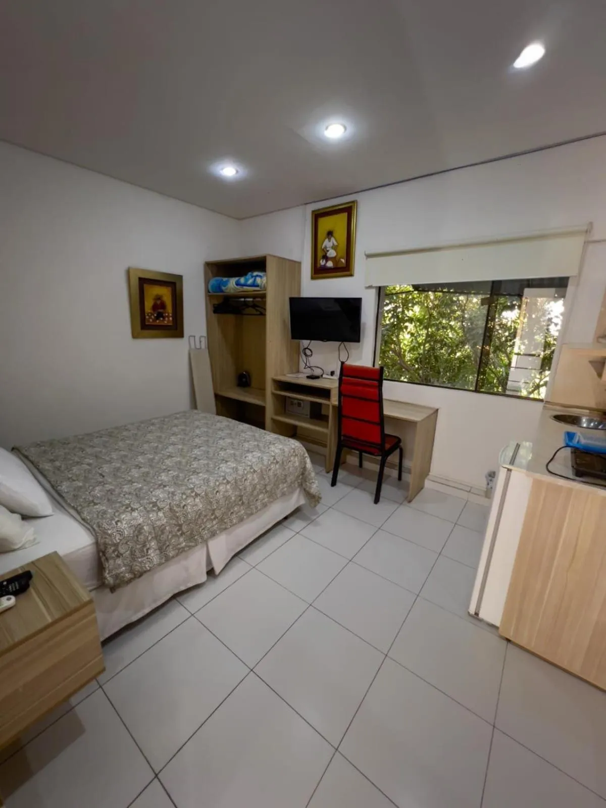 Bed in ApartHotel Maison Suisse