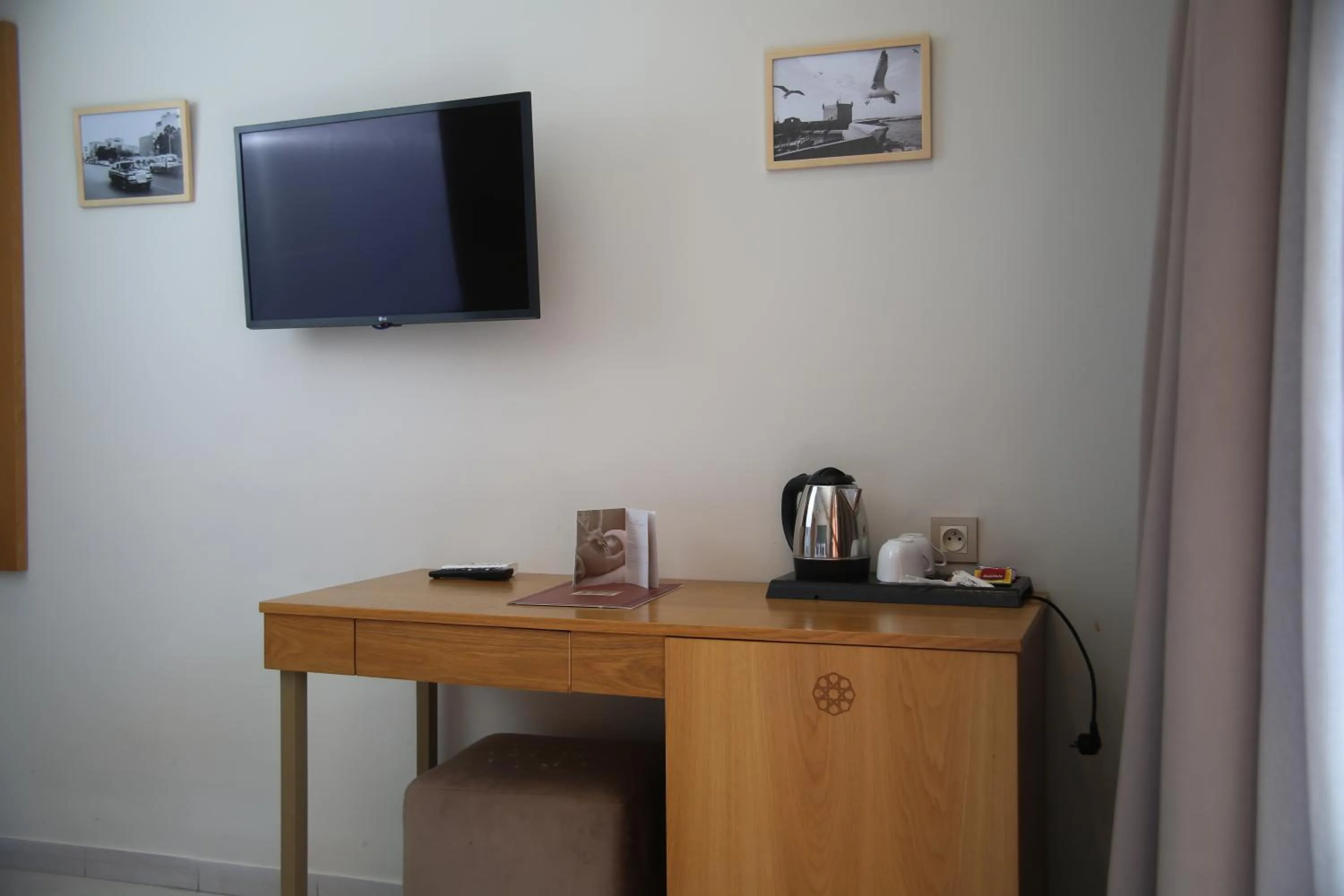 TV and multimedia in Diwane Hotel & Spa Marrakech