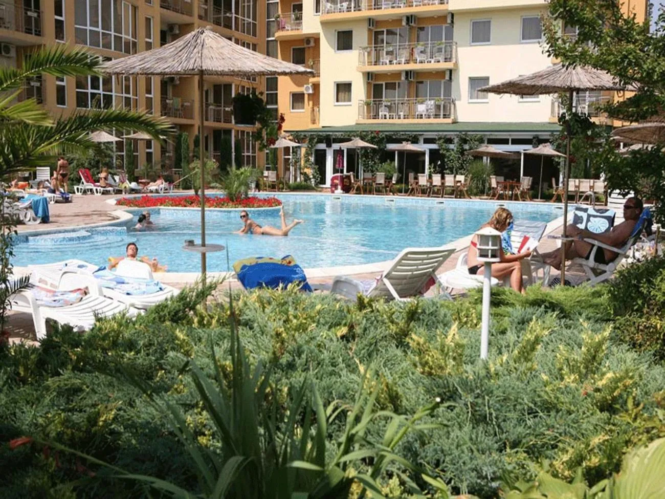 Swimming pool in Joya Park Hotel