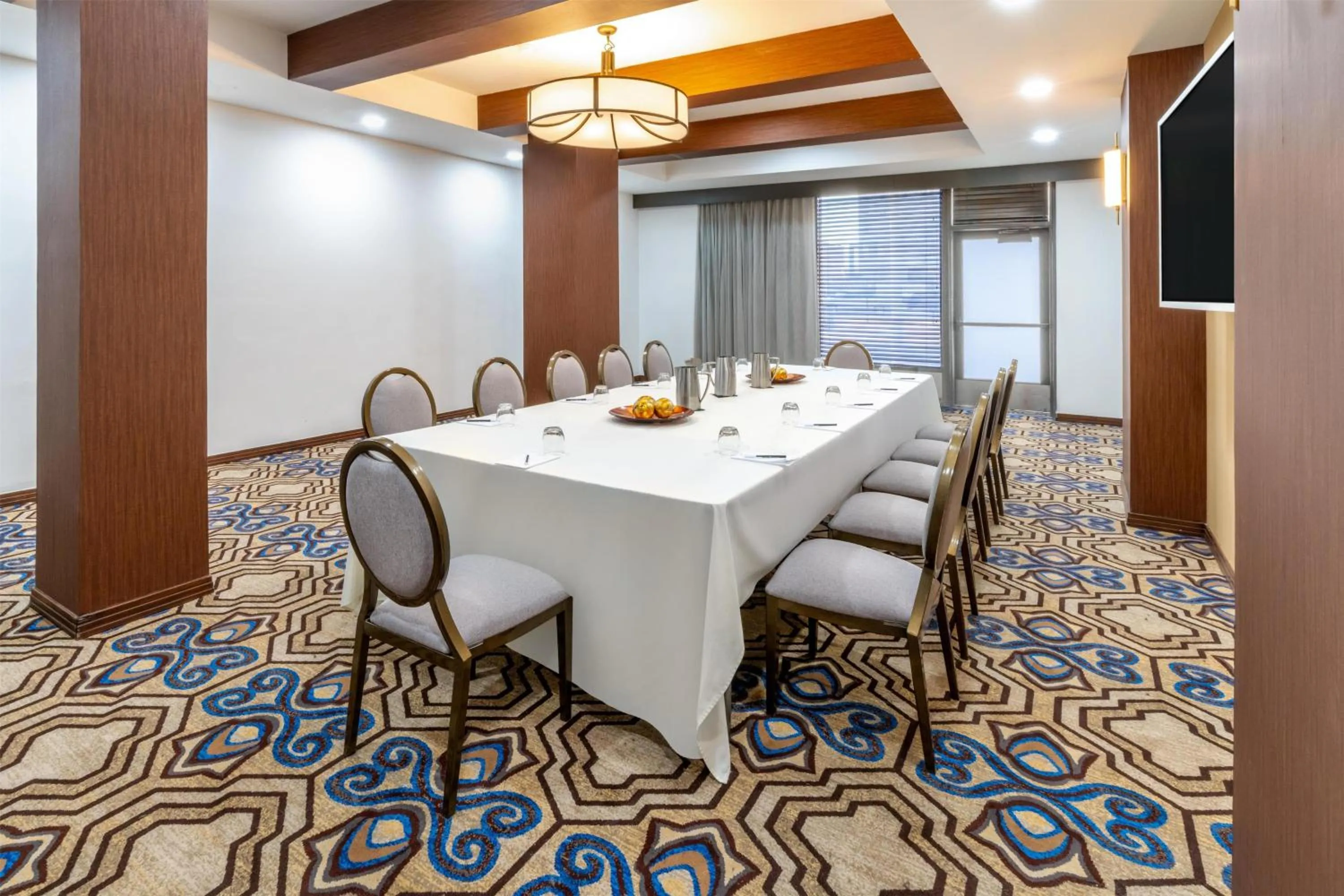 Meeting/conference room in Hotel Andaluz Albuquerque, Curio Collection By Hilton