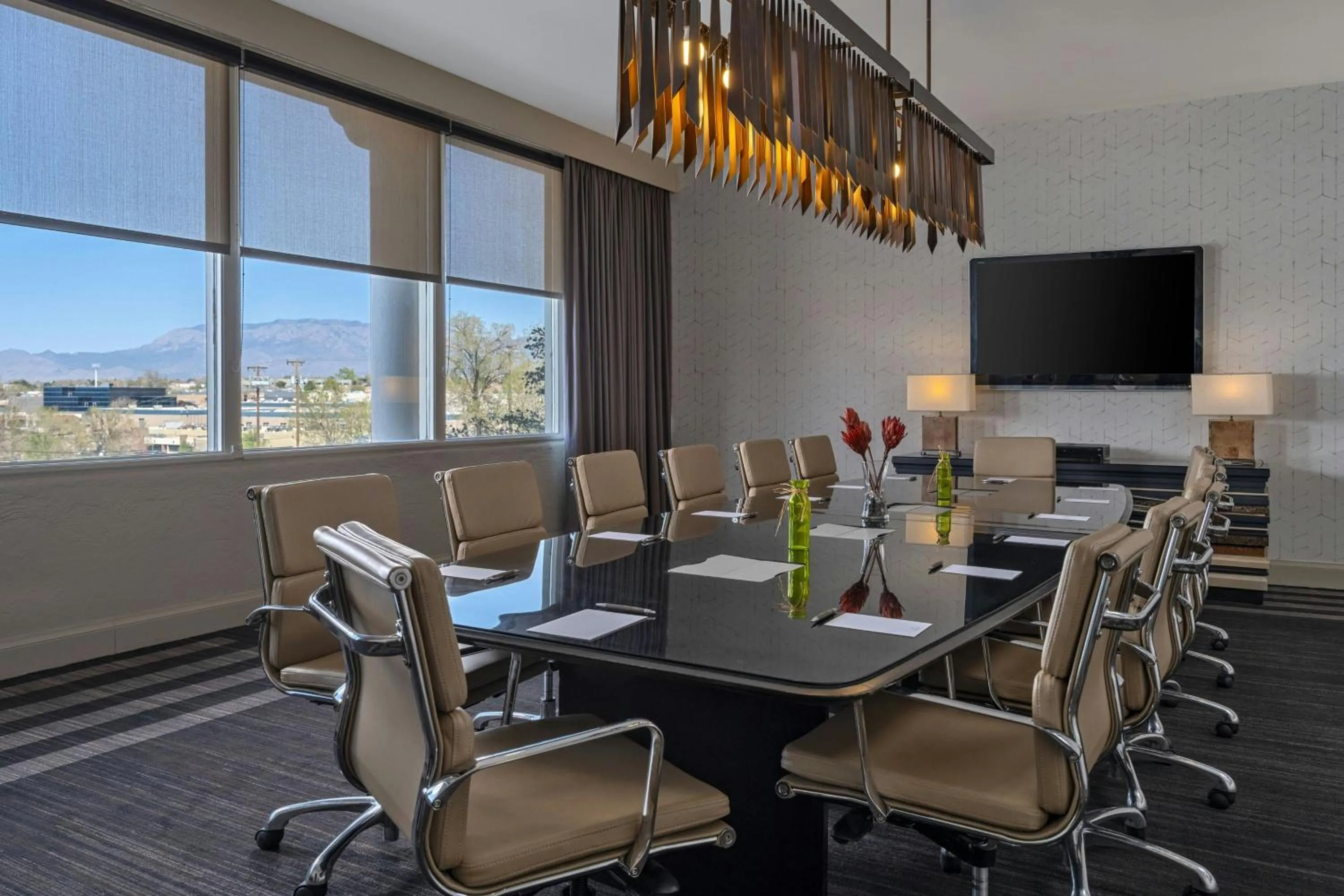 Meeting/conference room in Sheraton Albuquerque Airport Hotel