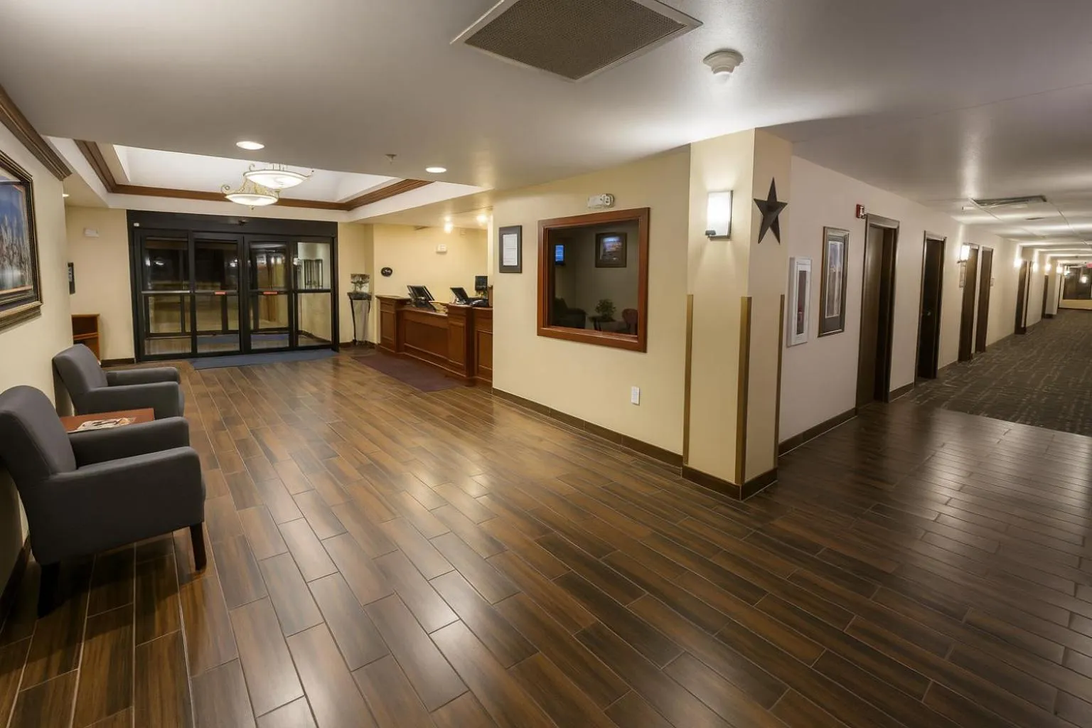 Stay USA Hotel and Suites