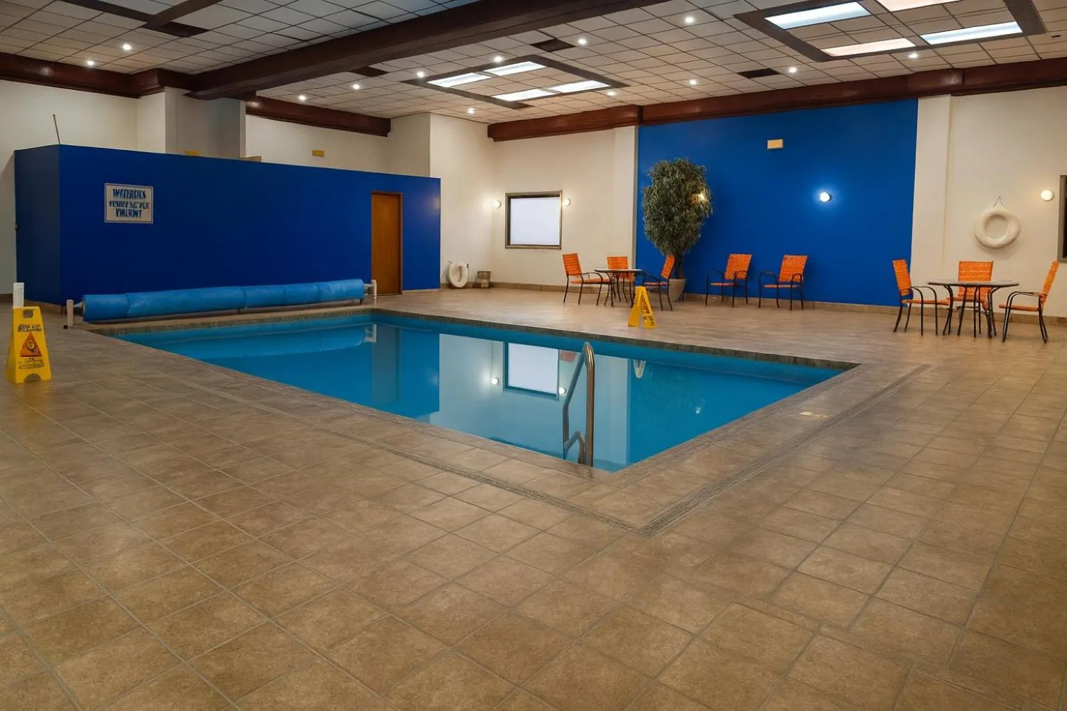 Swimming pool in Stay USA Hotel and Suites