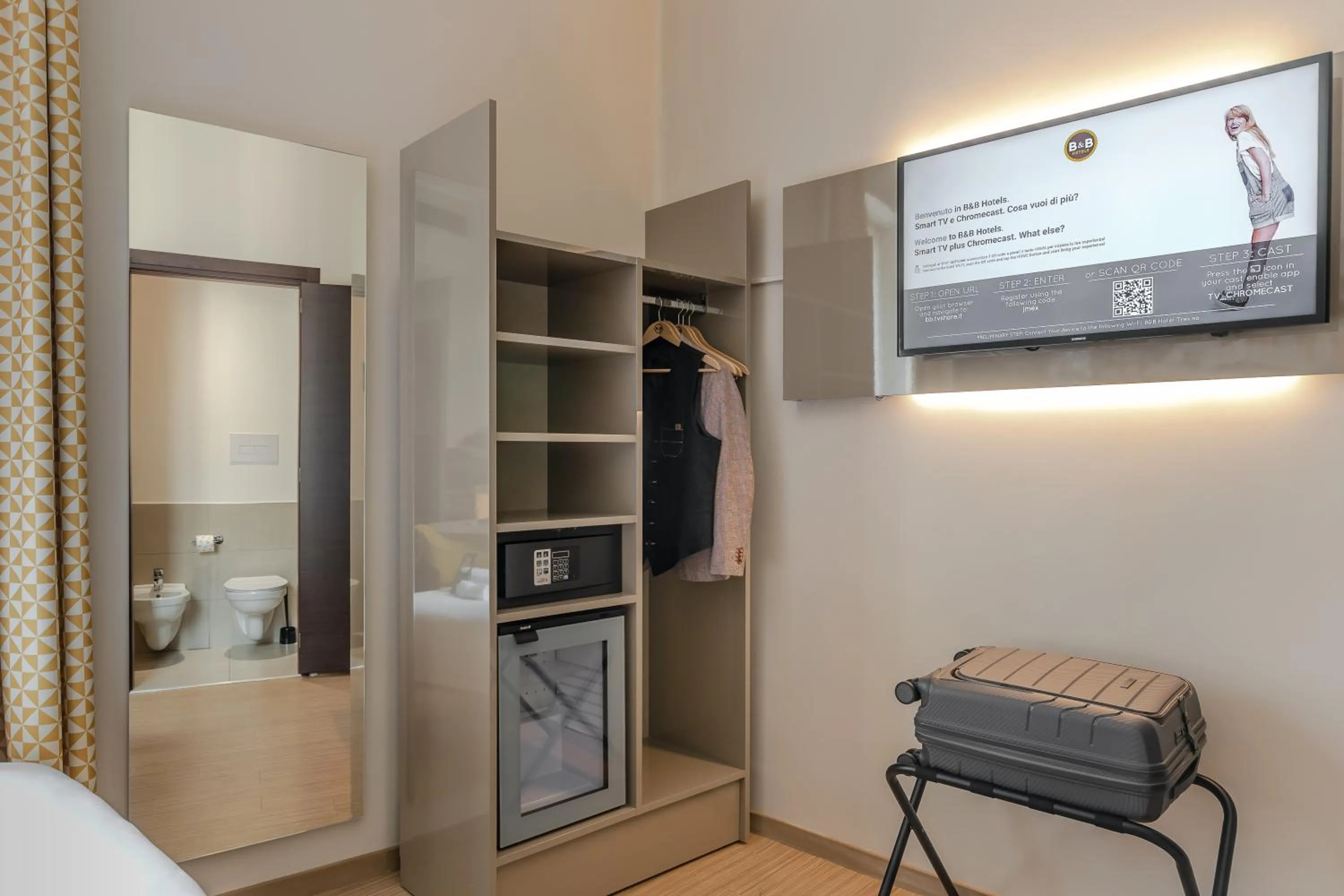 Bedroom, Bed in B&B Hotel Treviso