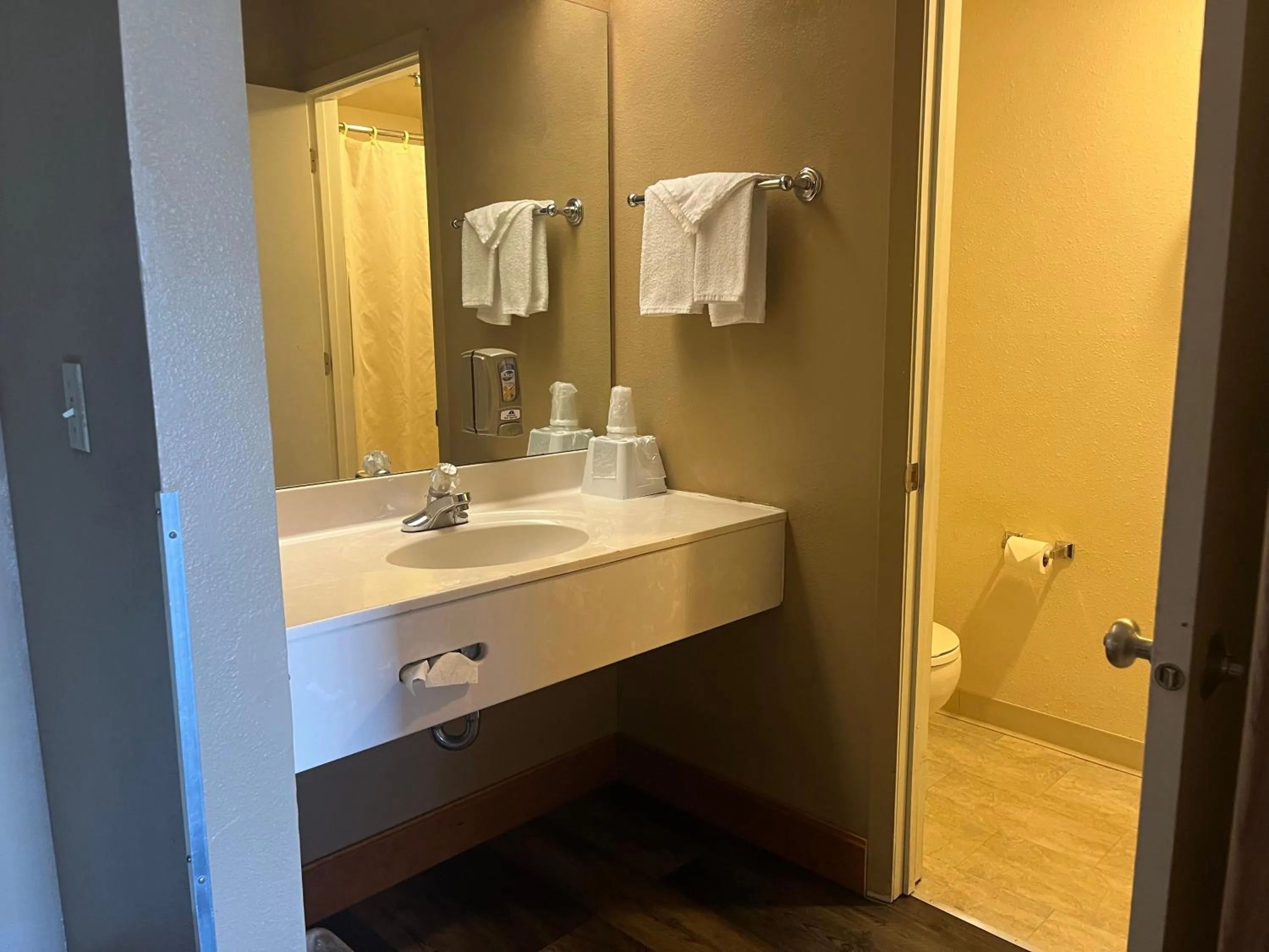Bathroom in Americas Best Value Inn Kalispell
