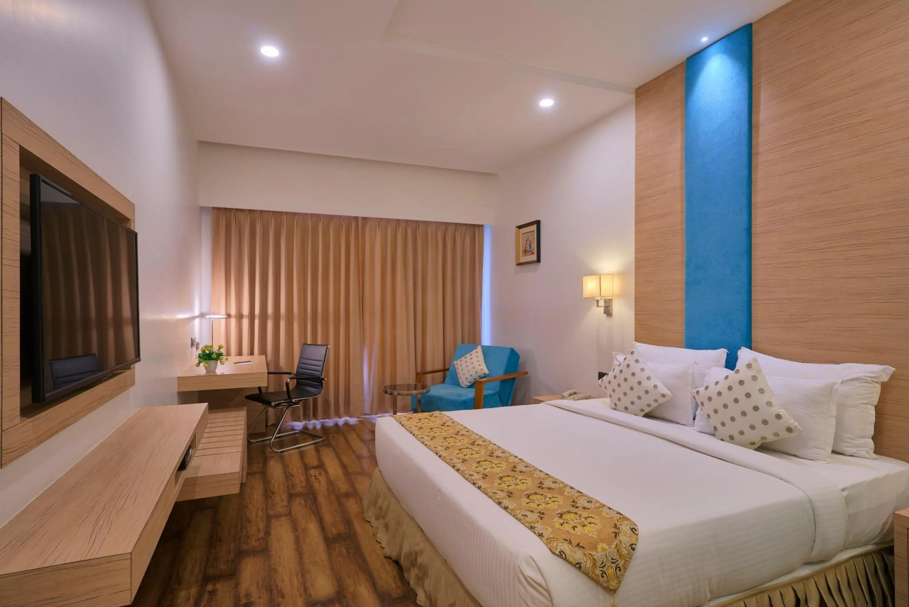 Photo of the whole room, Bed in SKK Blu Hotel & Spa