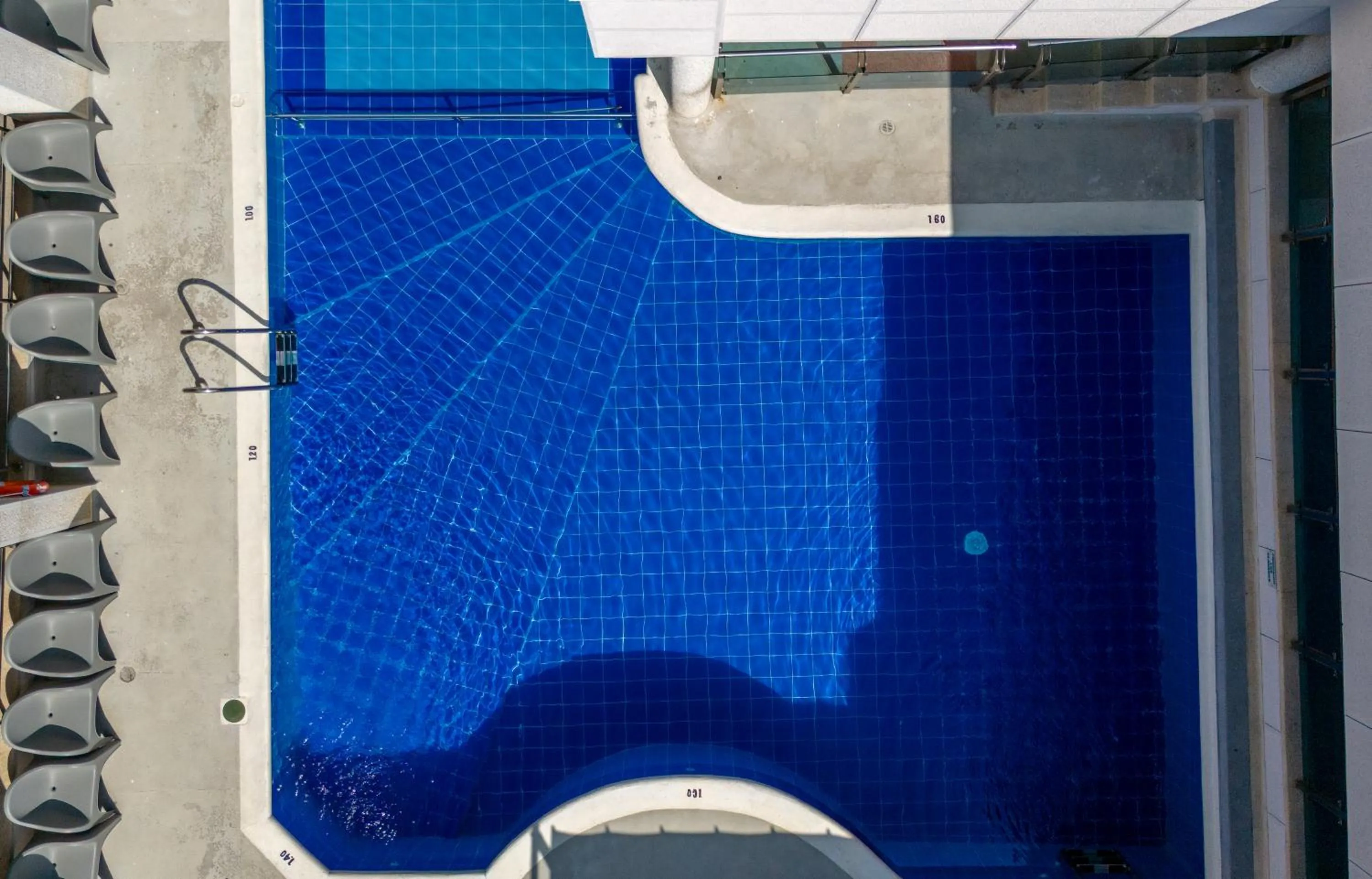 Swimming pool in Hotel Arhuaco Rodadero