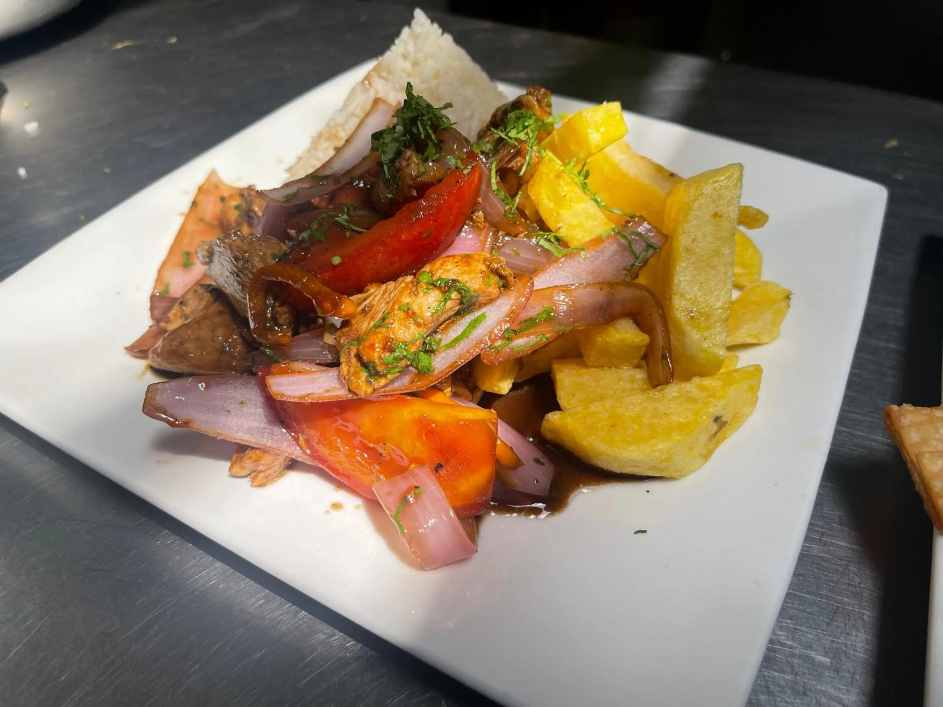 Restaurant/places to eat in Peru Star Apart-Hotel