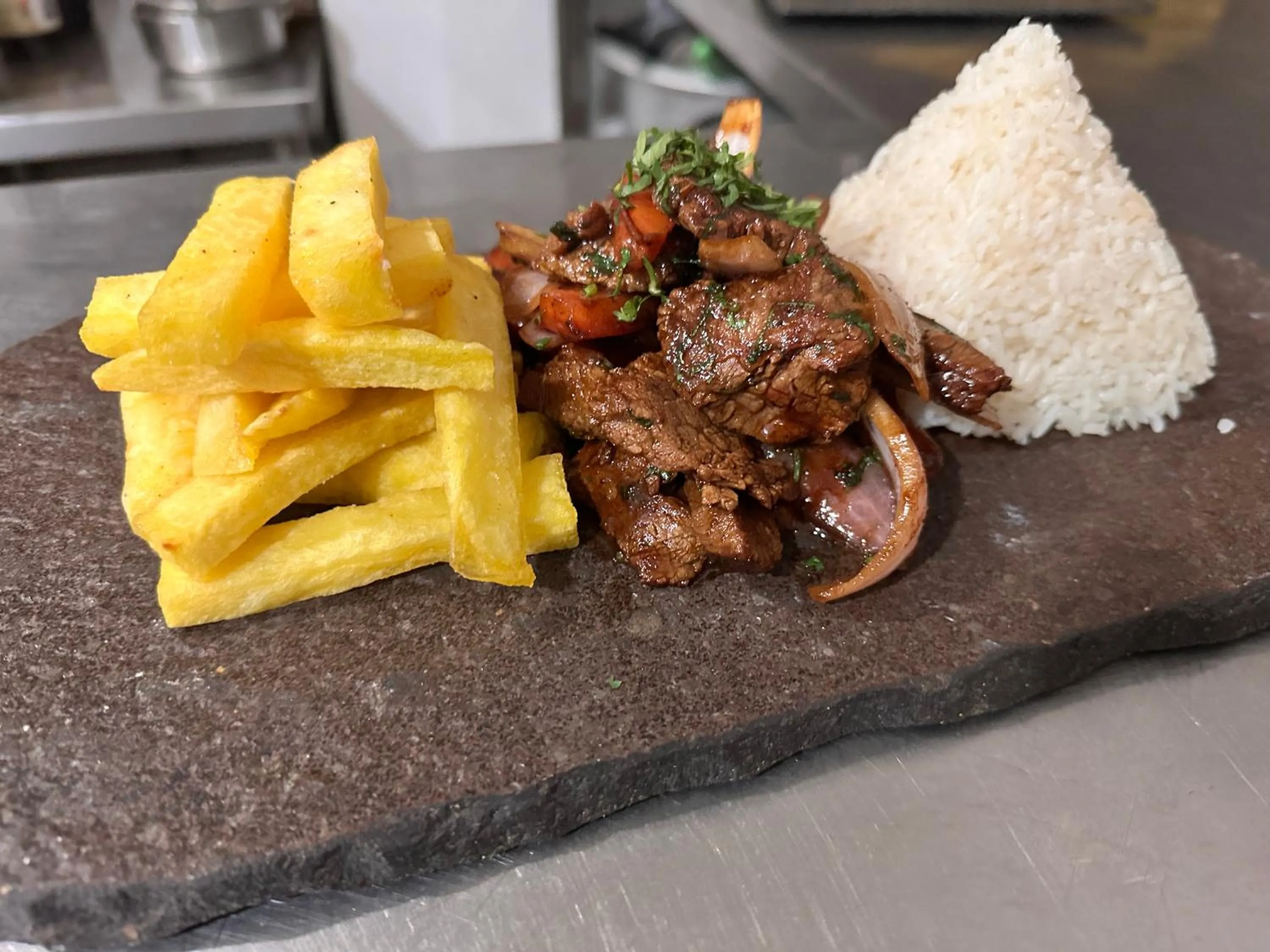 Restaurant/places to eat in Peru Star Apart-Hotel