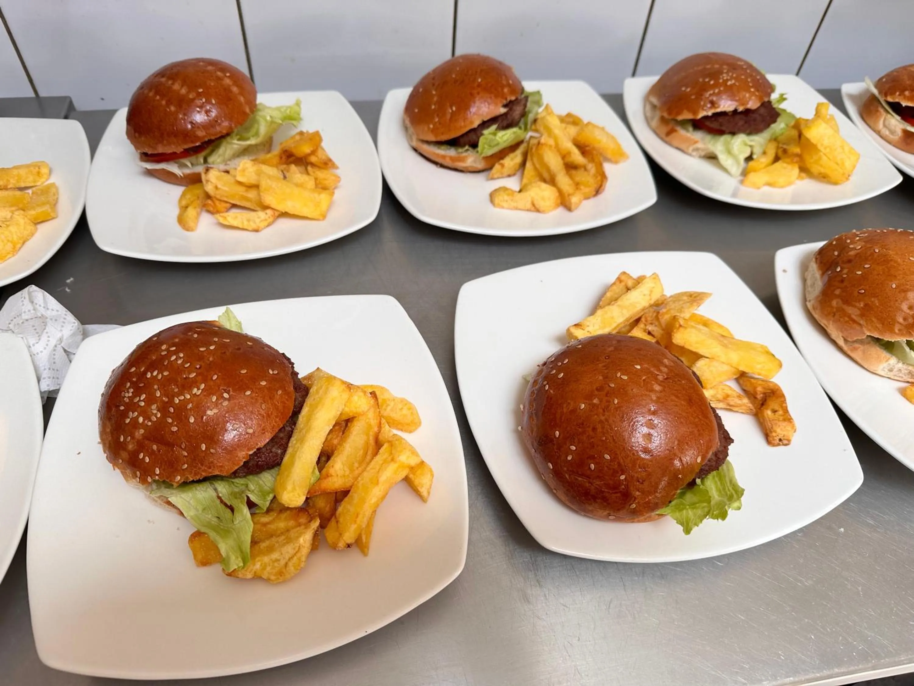 Restaurant/places to eat in Peru Star Apart-Hotel