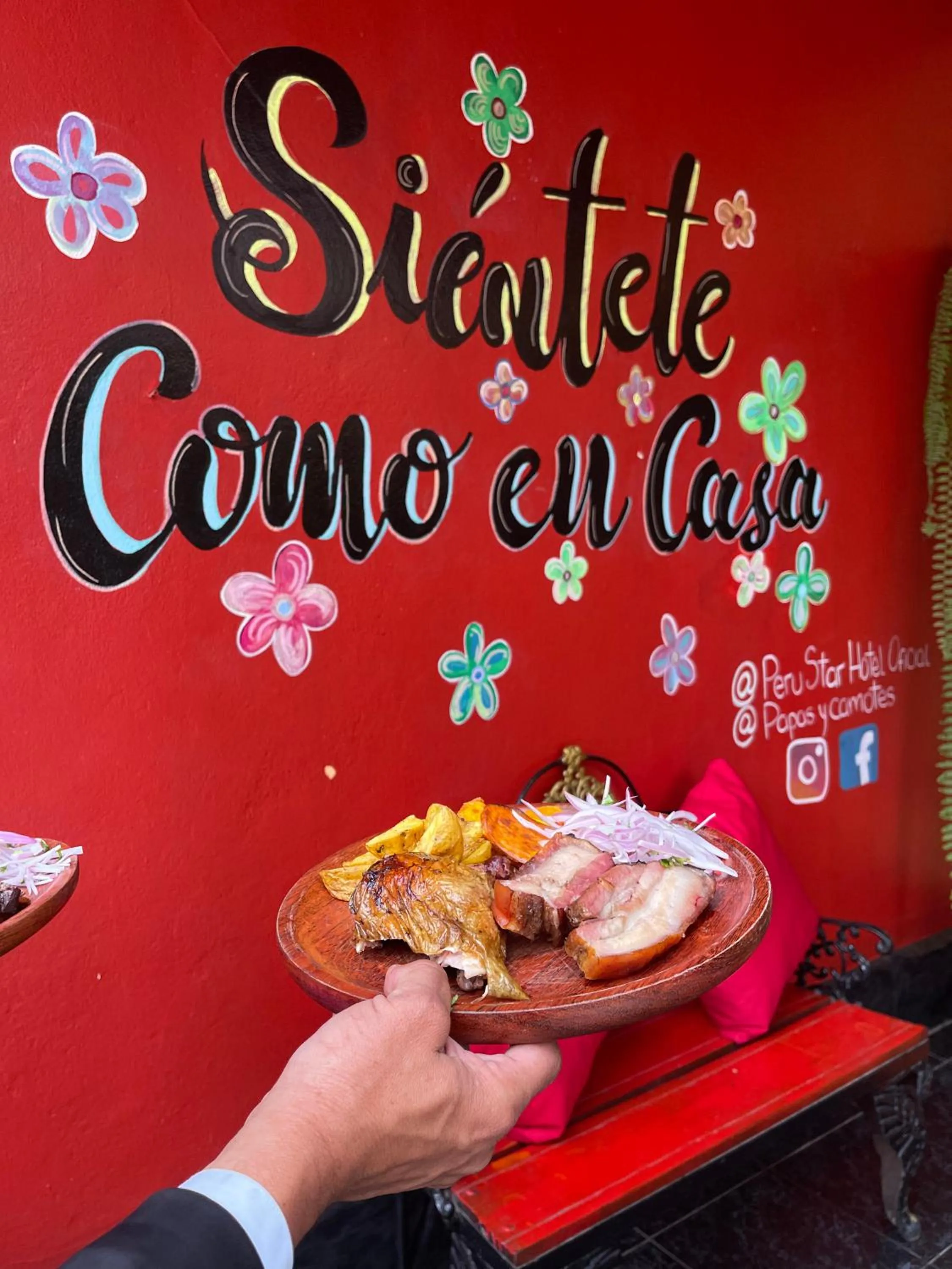 Restaurant/places to eat in Peru Star Apart-Hotel